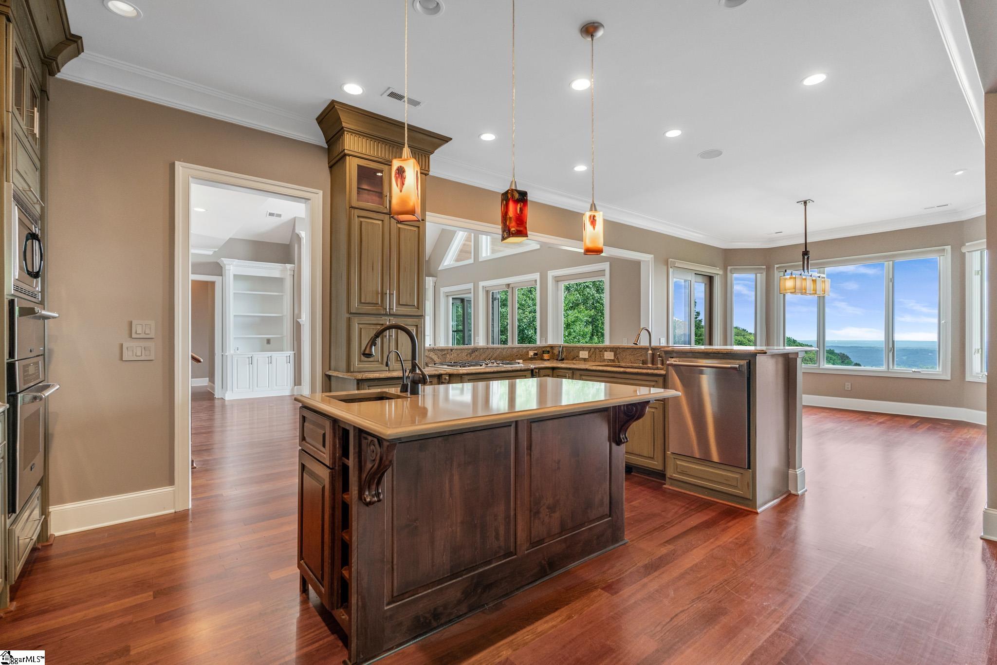 114 High Rock Ridge Drive, Landrum SC 29356