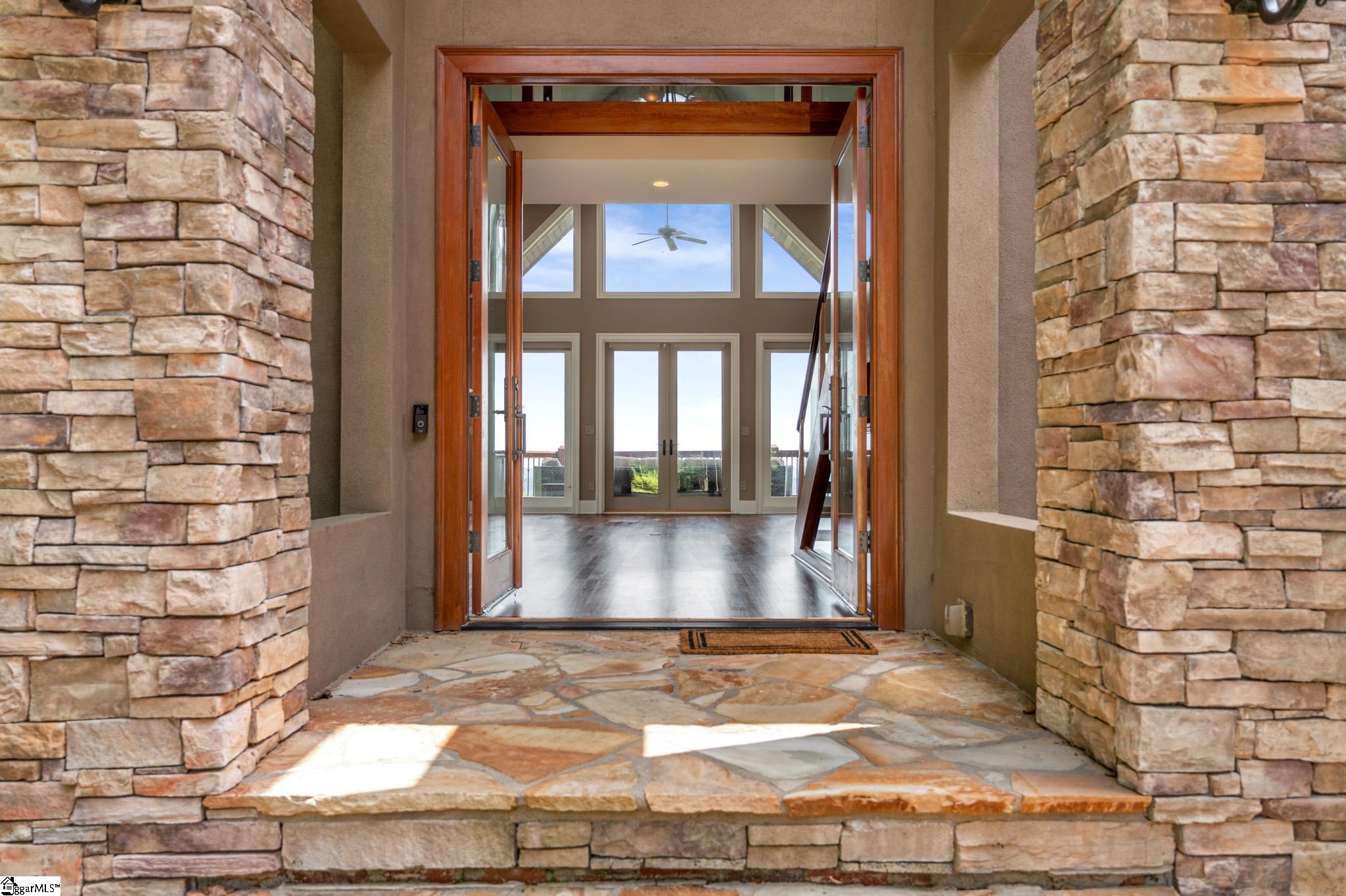 114 High Rock Ridge Drive, Landrum SC 29356