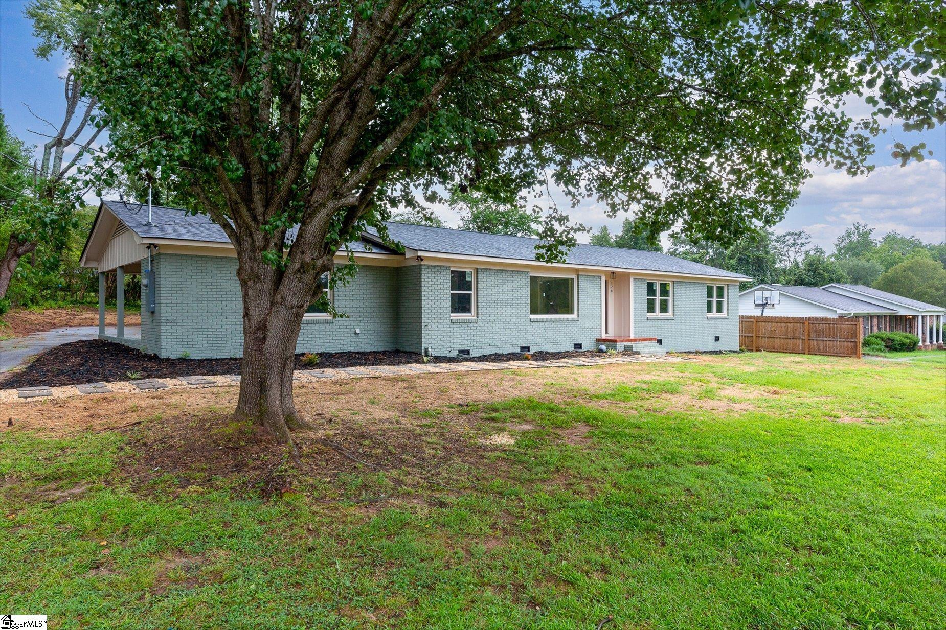 128 Galaxie Place