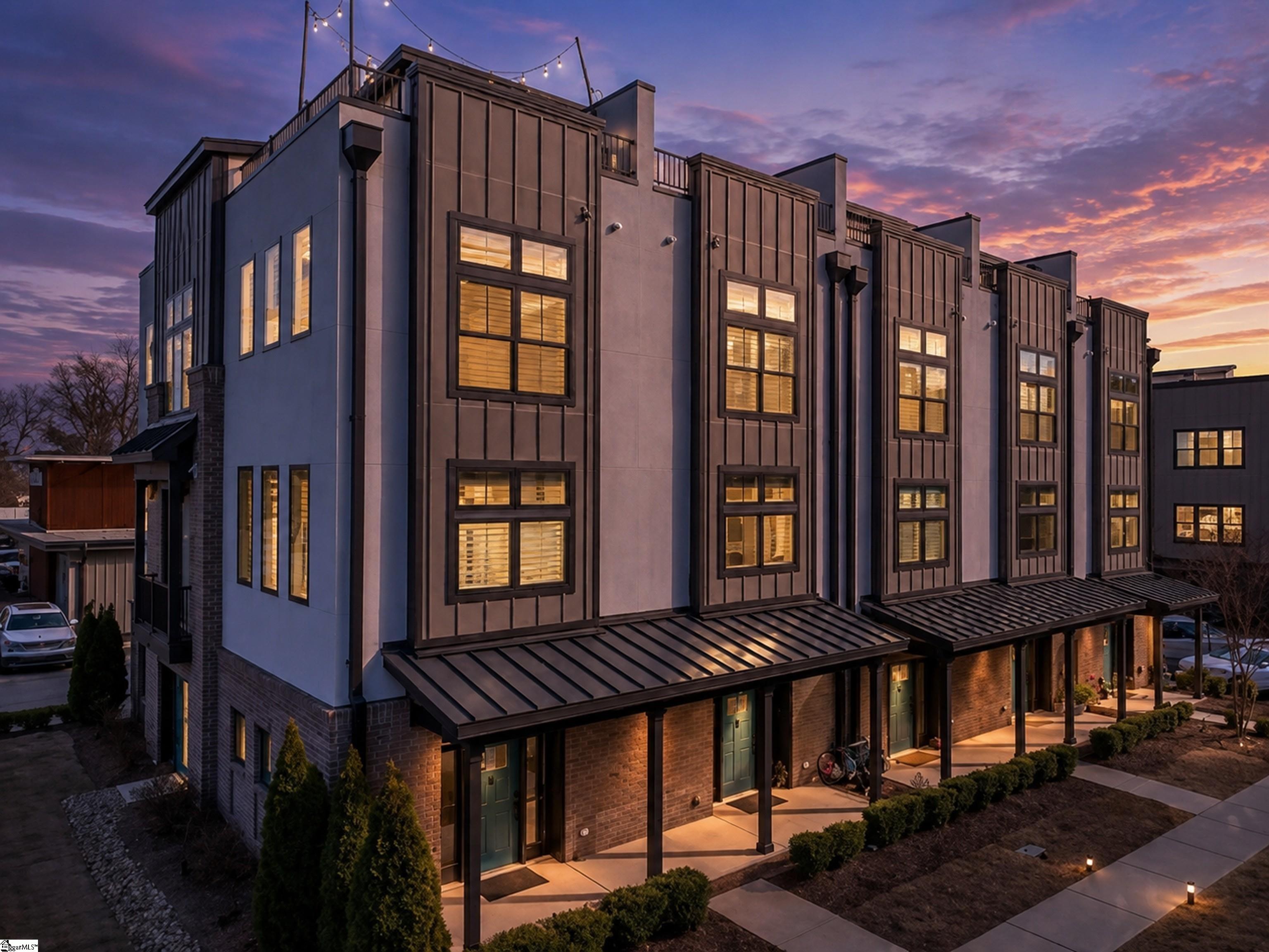 Photo 2 of Townhouse for sale at 121 W Stone Ave #7, Greenville, SC 29609 | MLS# 1600989 | Listing updated on 2026-09-15