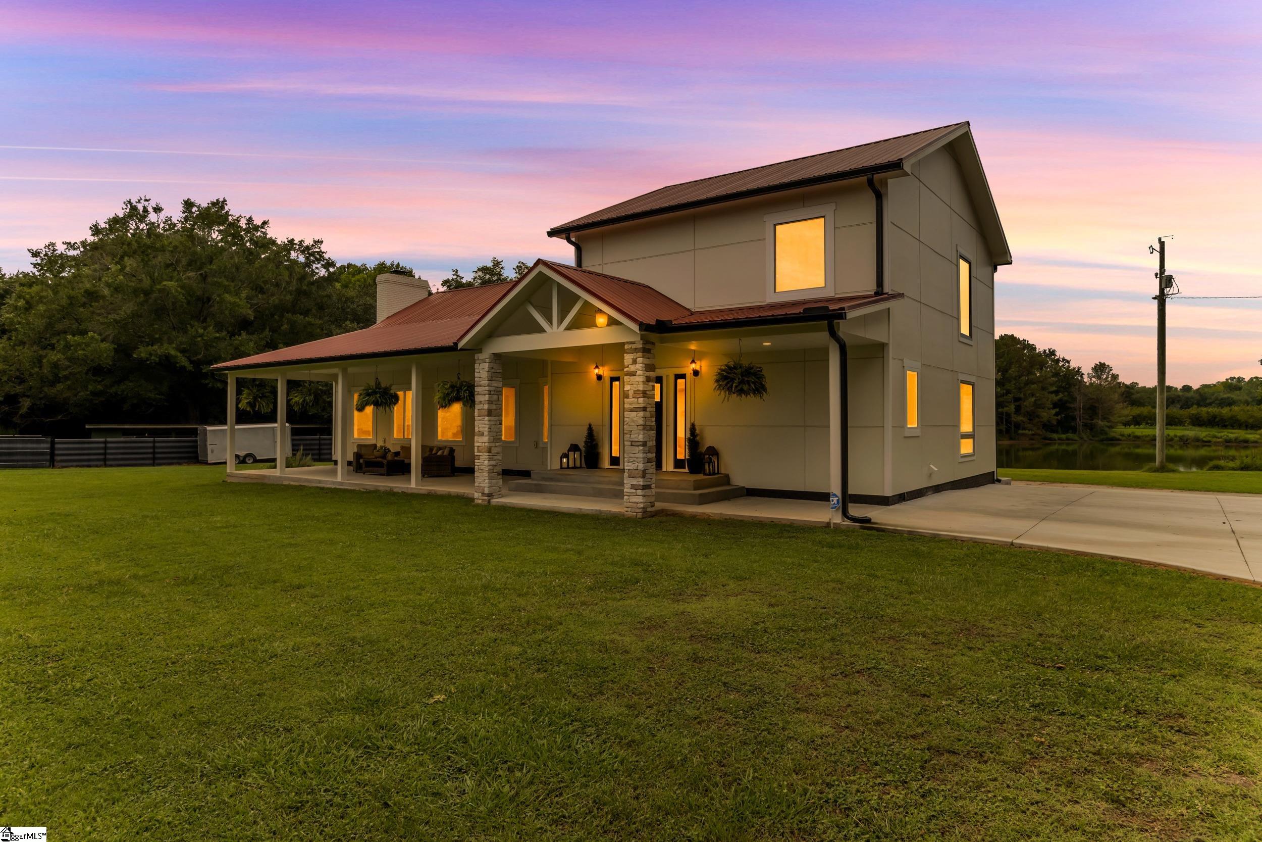 Single family home for sale at 959 Turkey Farm Rd, Chesnee, SC 29323 | MLS# 1601068