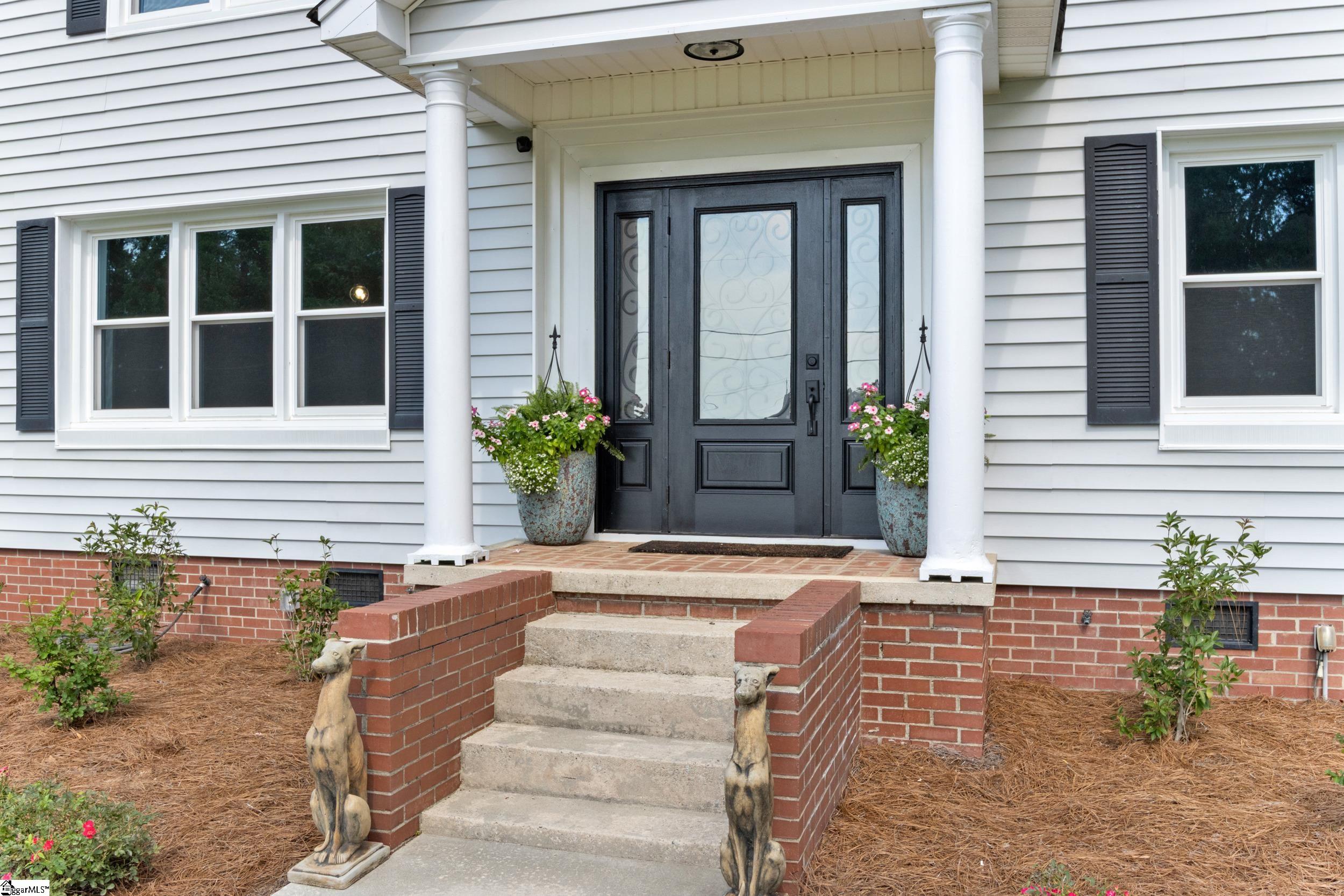 4th image of 701 Chestnut St, Clinton, SC 29325 | MLS# 1601114