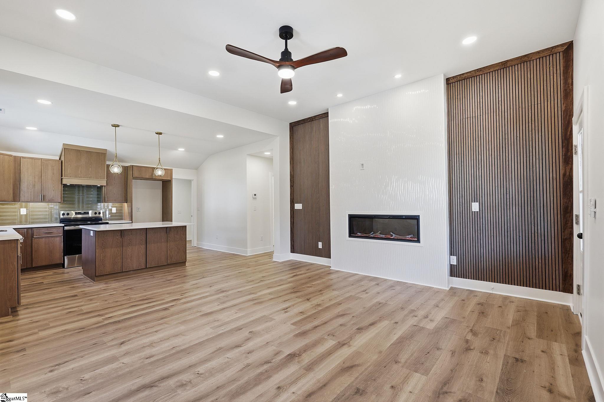 207 South 7th Street, Easley SC 29640