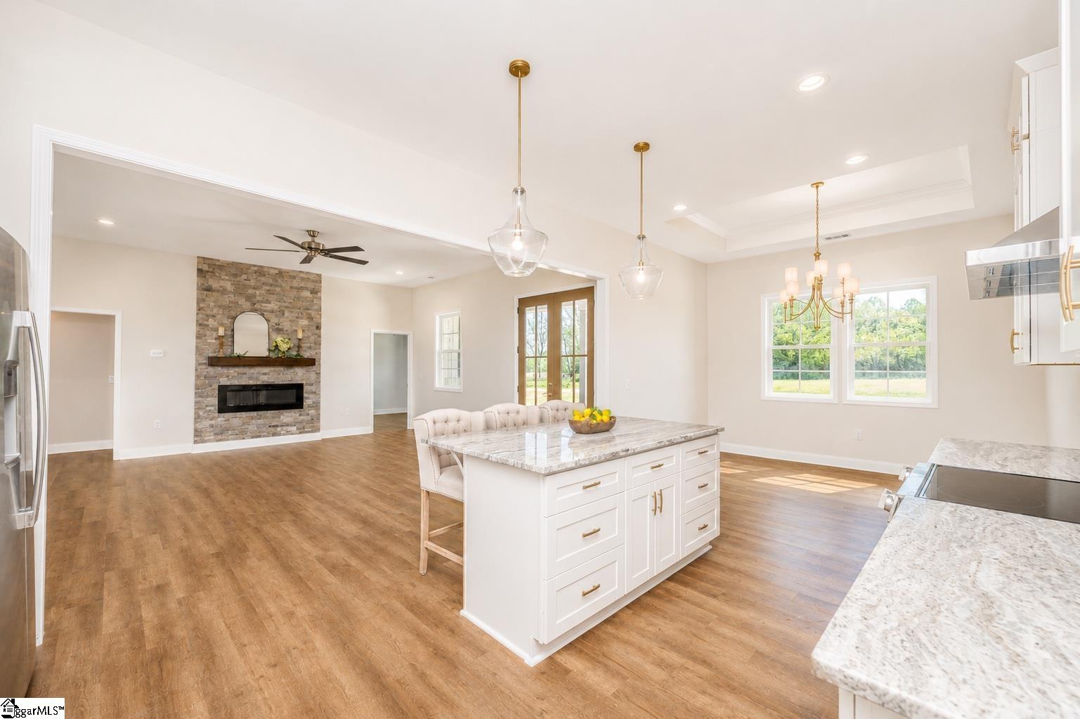 4th image of 711 Hidden Falls Dr, West Union, SC 29696 | MLS# 1601241