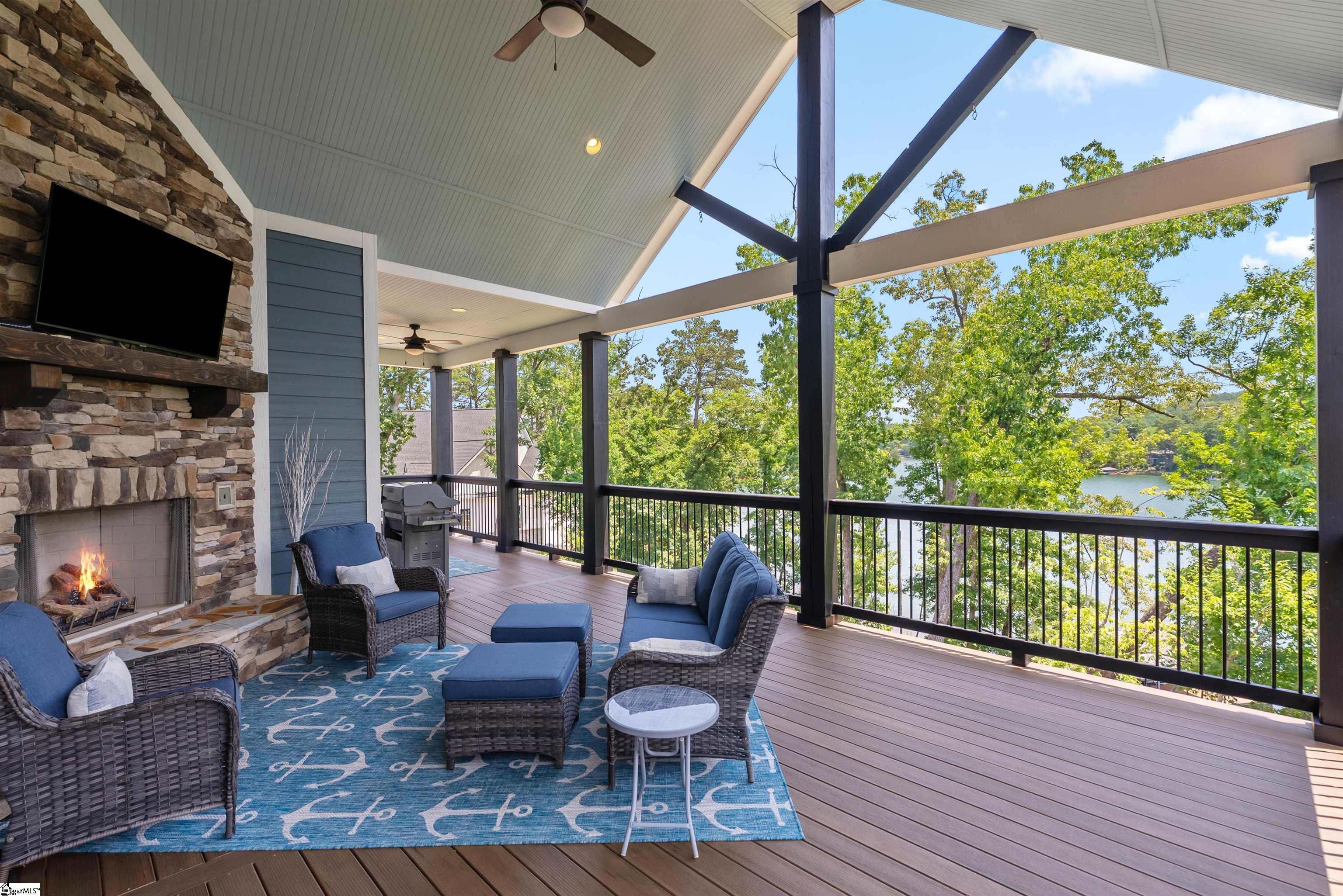 1384 Harbor Ridge Road