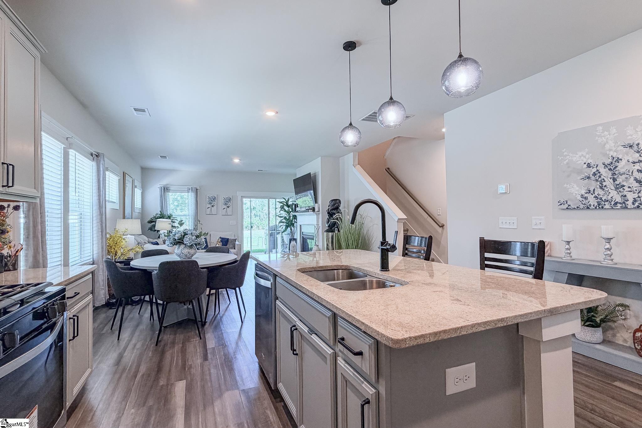 351 Pewter Circle, Simpsonville SC 29680