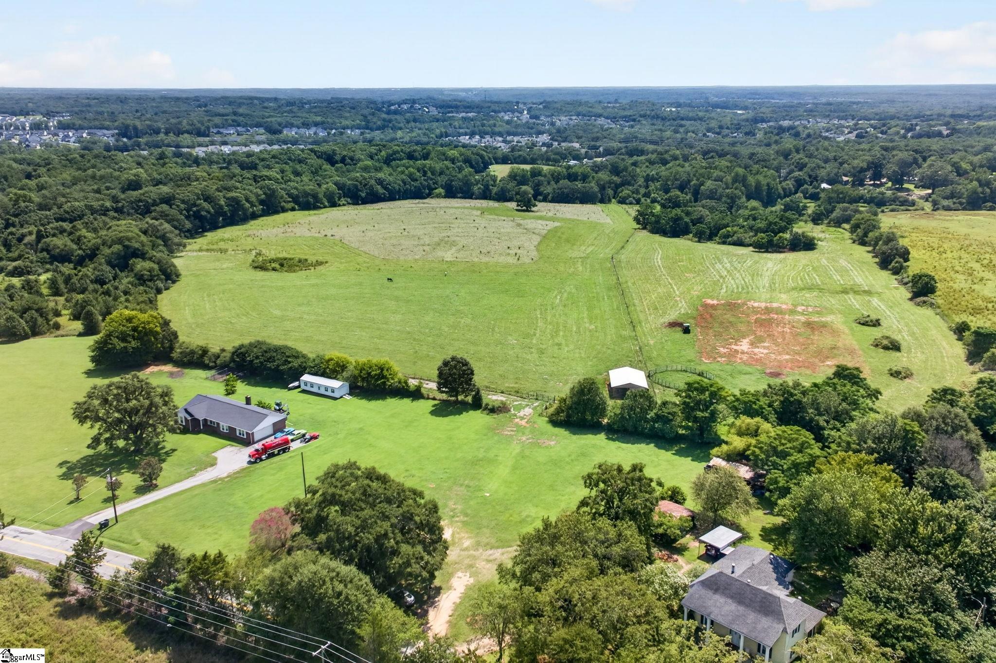 2nd image of 40 Log Shoals Rd, Piedmont, SC 29673 | MLS# 1601394