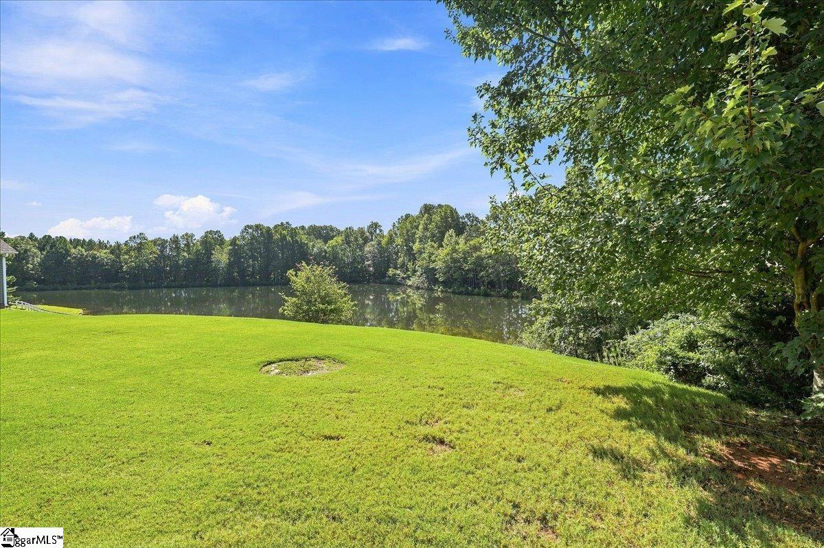 Photo 3 of Single family home for sale at 468 Brenda Way Way, Lyman, SC 29365 | MLS# 1601400 | Listing updated on 2026-09-03