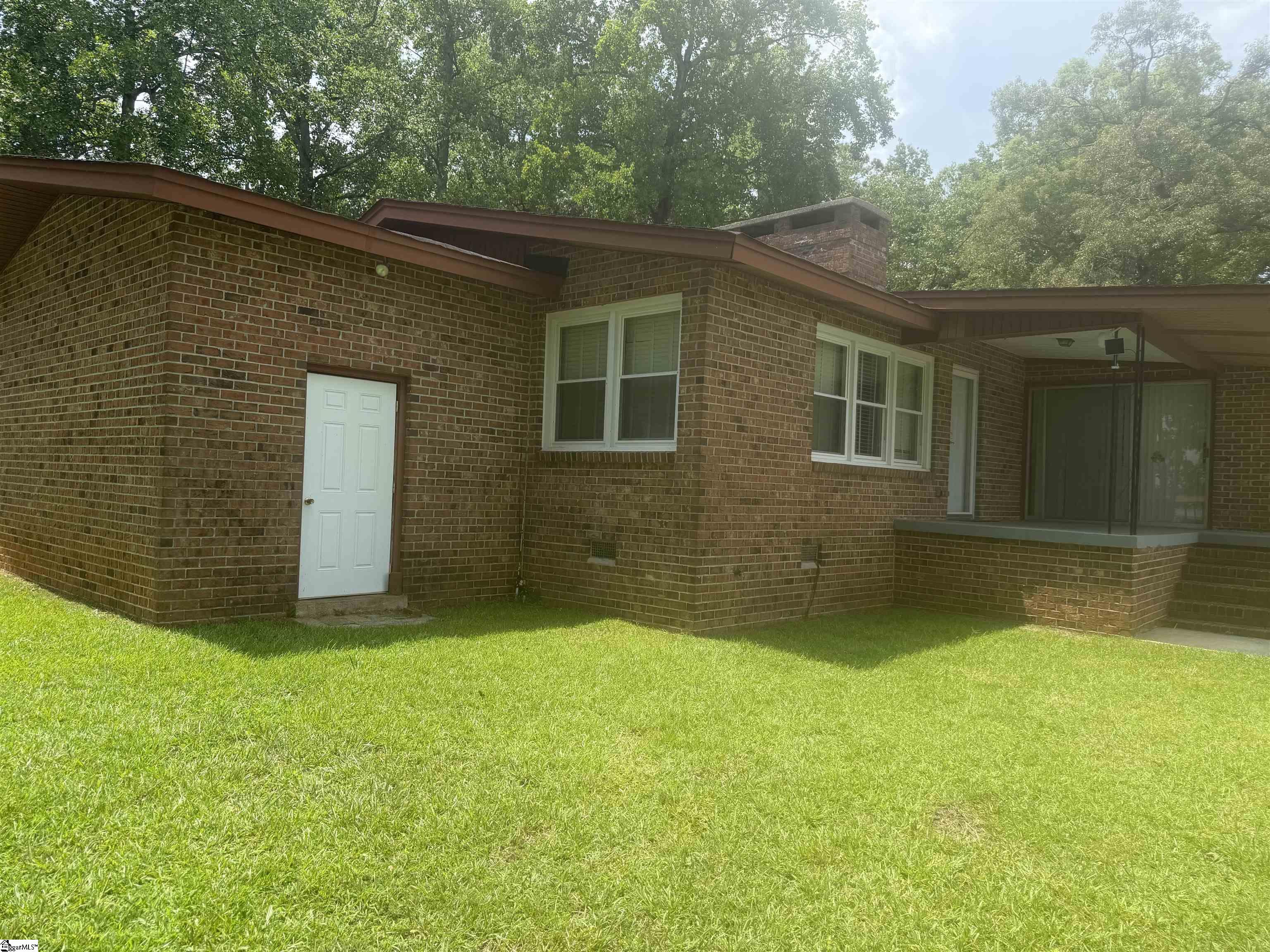 775 Pineland Shores Circle, Cross Hill SC 29332