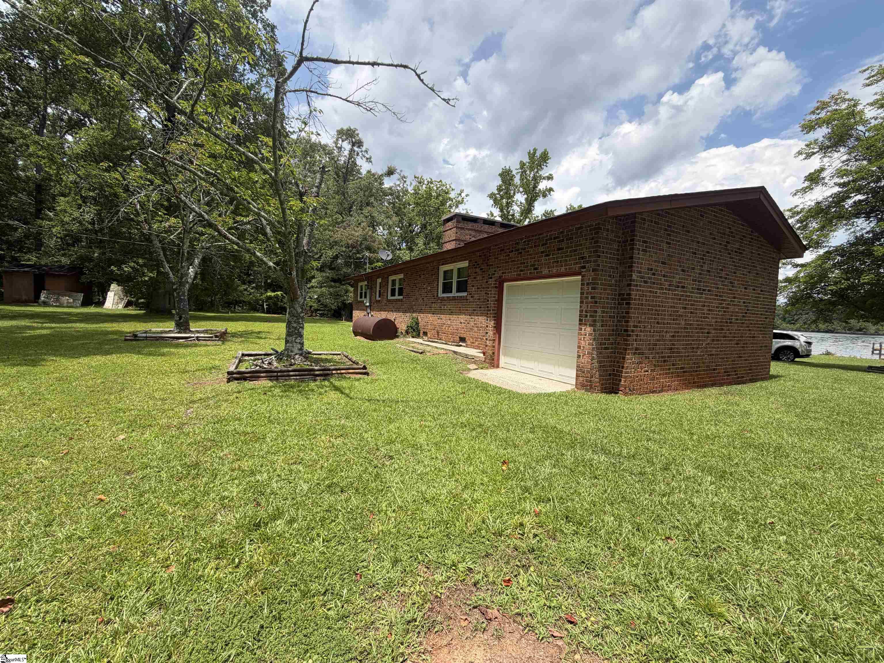 775 Pineland Shores Circle, Cross Hill SC 29332