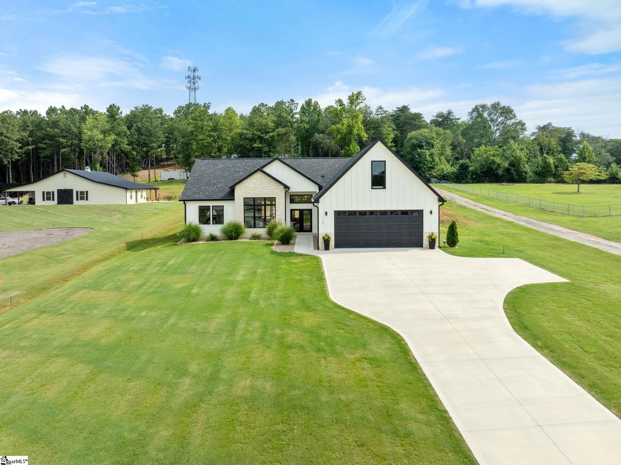 128 Cothran Road, Inman SC 29349
