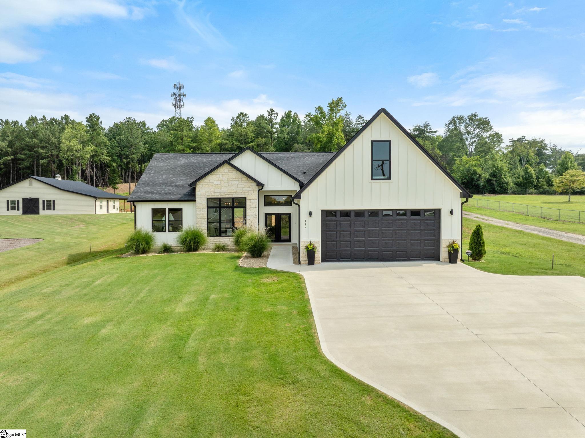 128 Cothran Road, Inman SC 29349