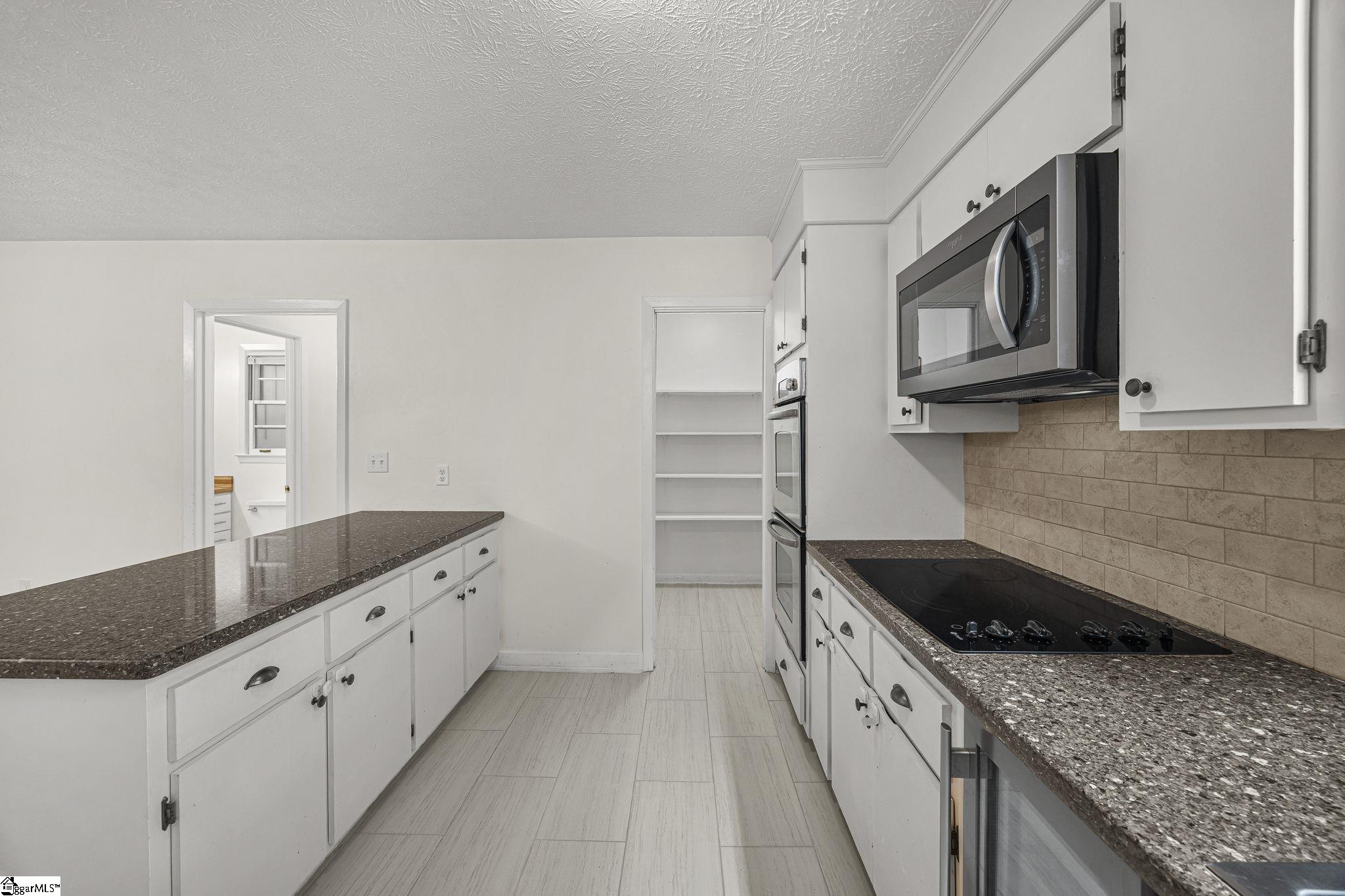 305 Holly Tree Lane, Simpsonville SC 29681