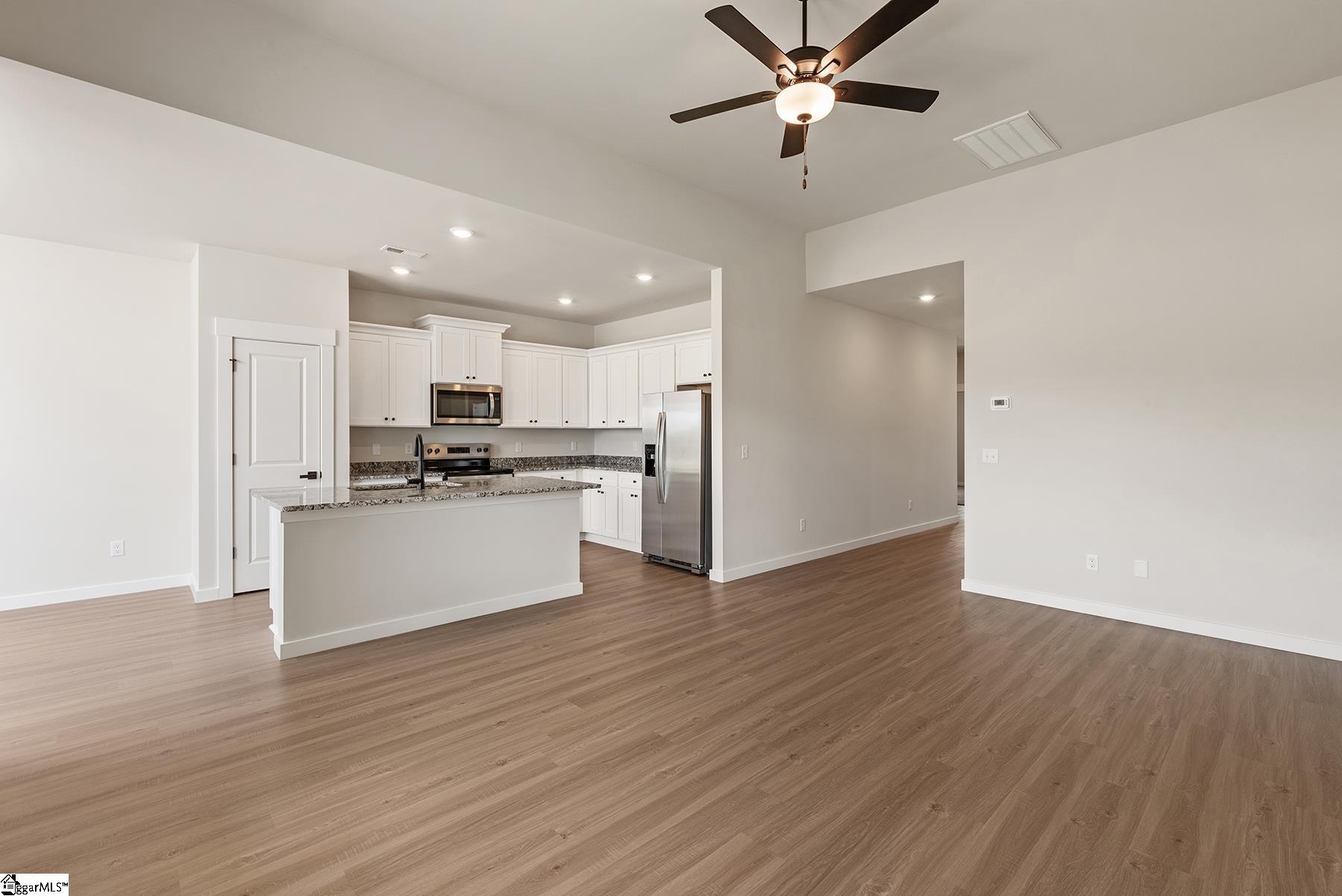 1404 Wild Indigo Way, Moore SC 29369