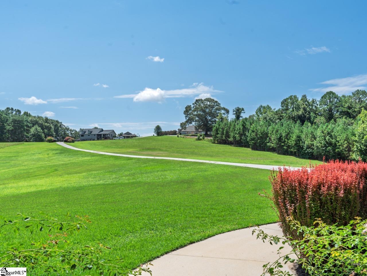 2nd image of 221 Heaven View Dr, Walhalla, SC 29691 | MLS# 1601769