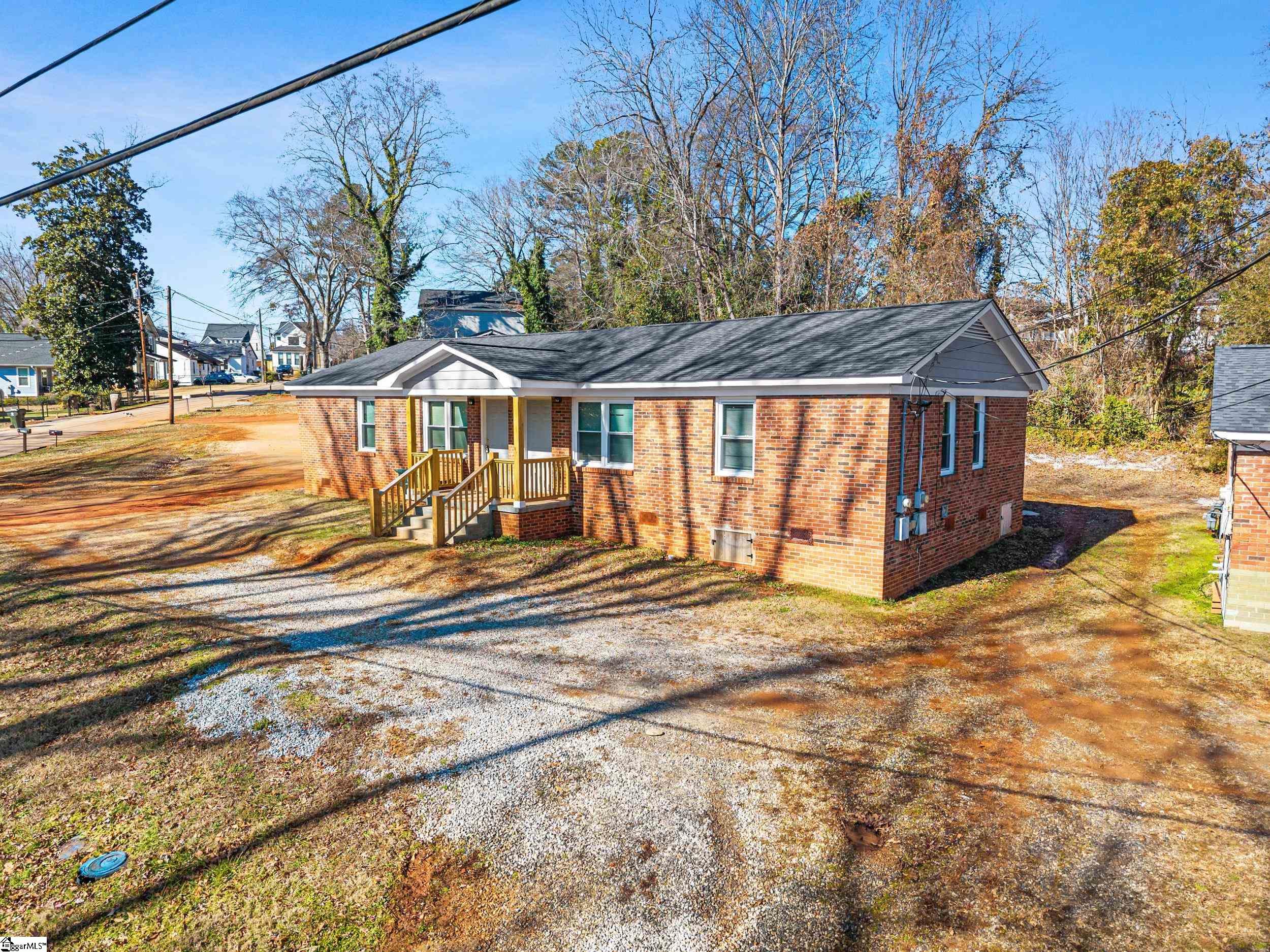 2nd image of 213 Elder St, Greenville, SC 29607 | MLS# 1601834