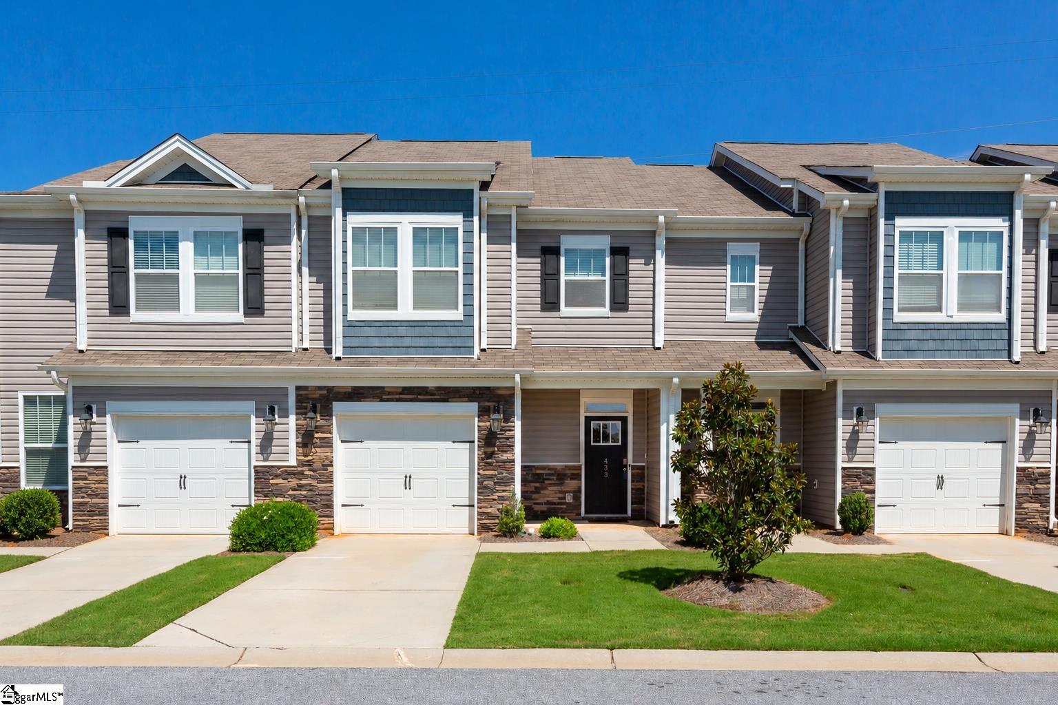 433 Yellow Fox Road
