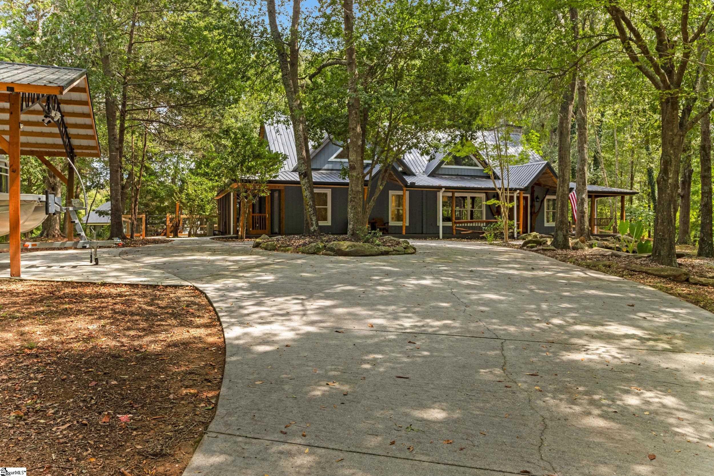 2nd image of 338 Camp Creek Rd, Townville, SC 29689 | MLS# 1602054