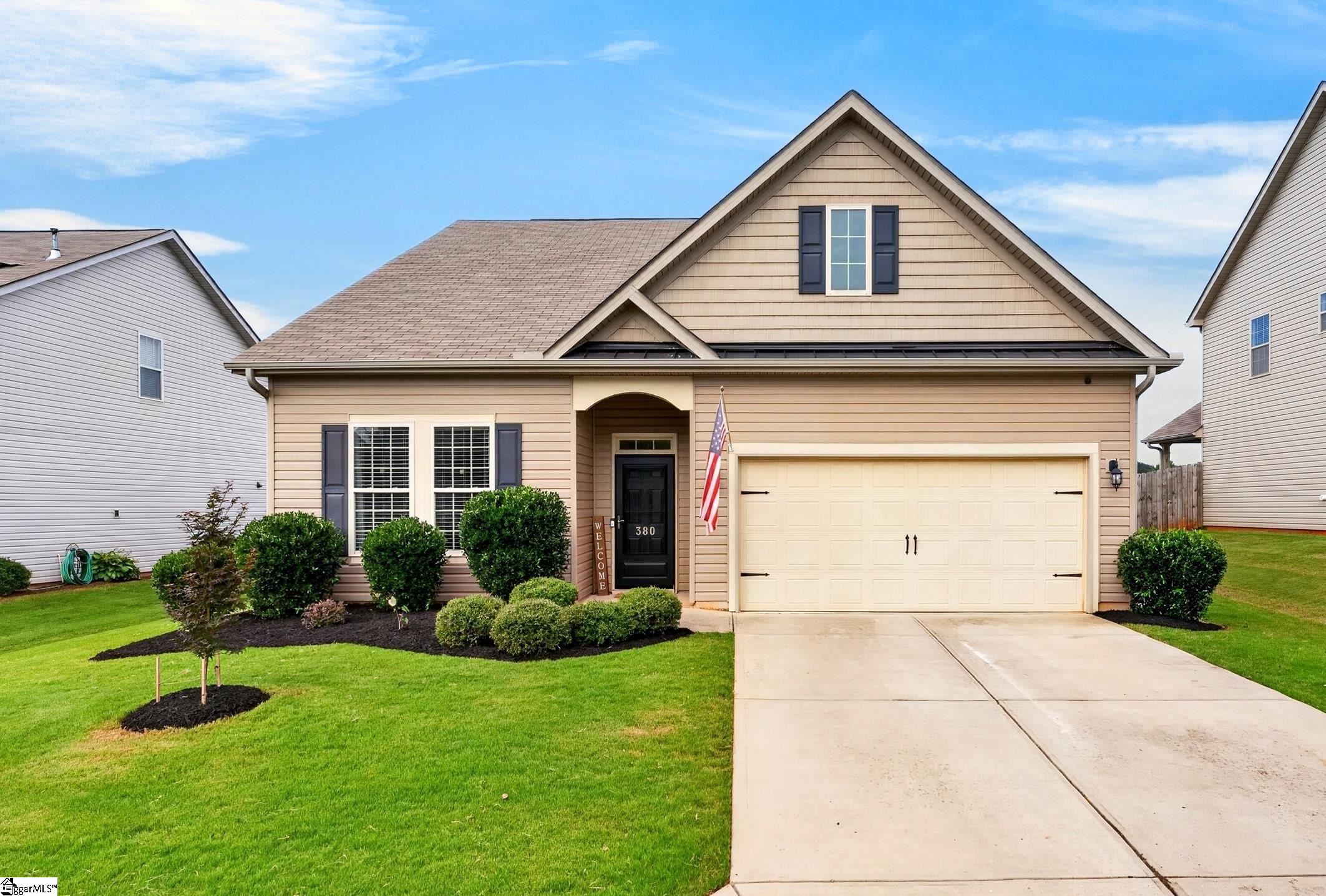 380 Meadowpark Lane