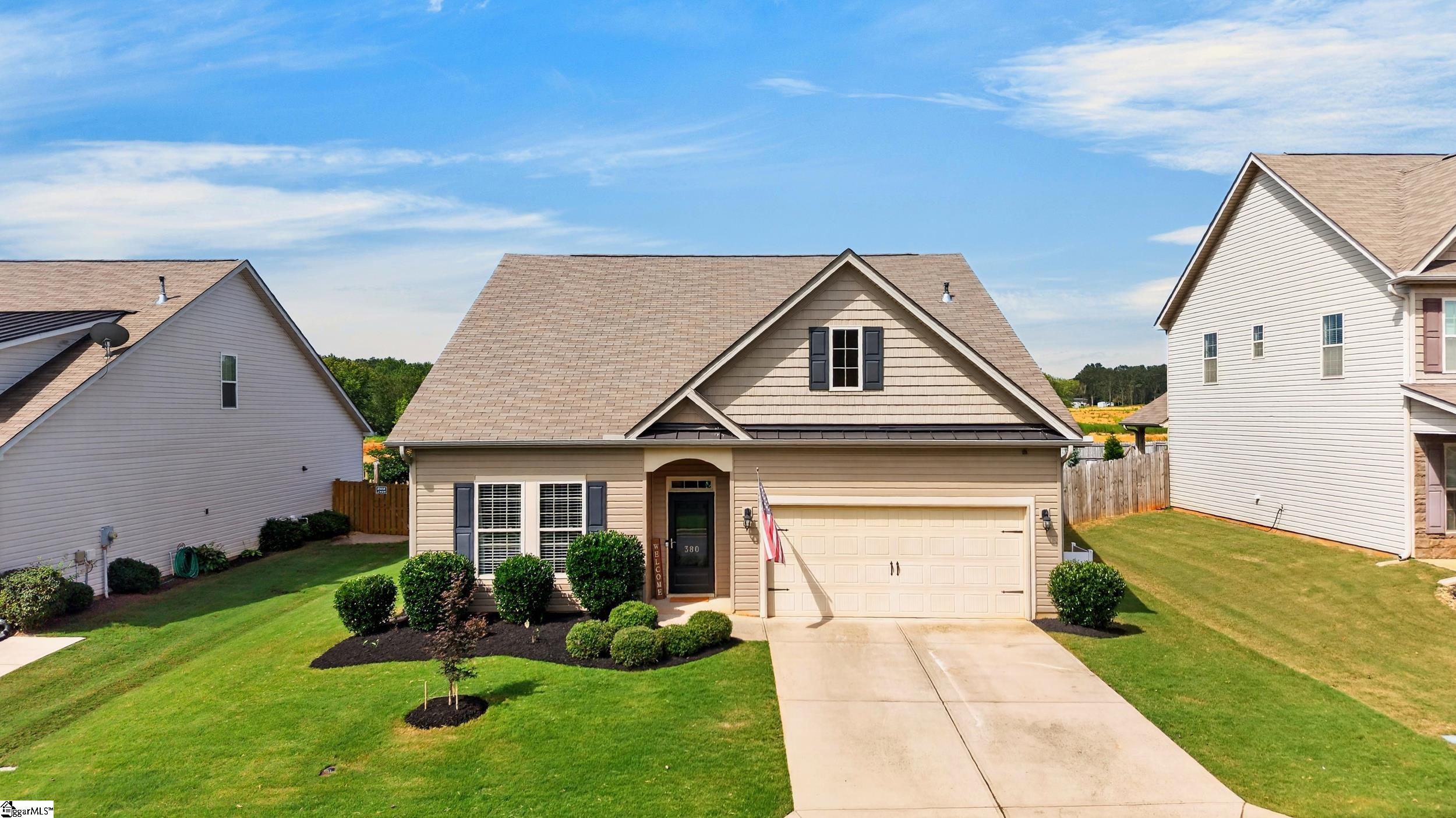 380 Meadowpark Lane