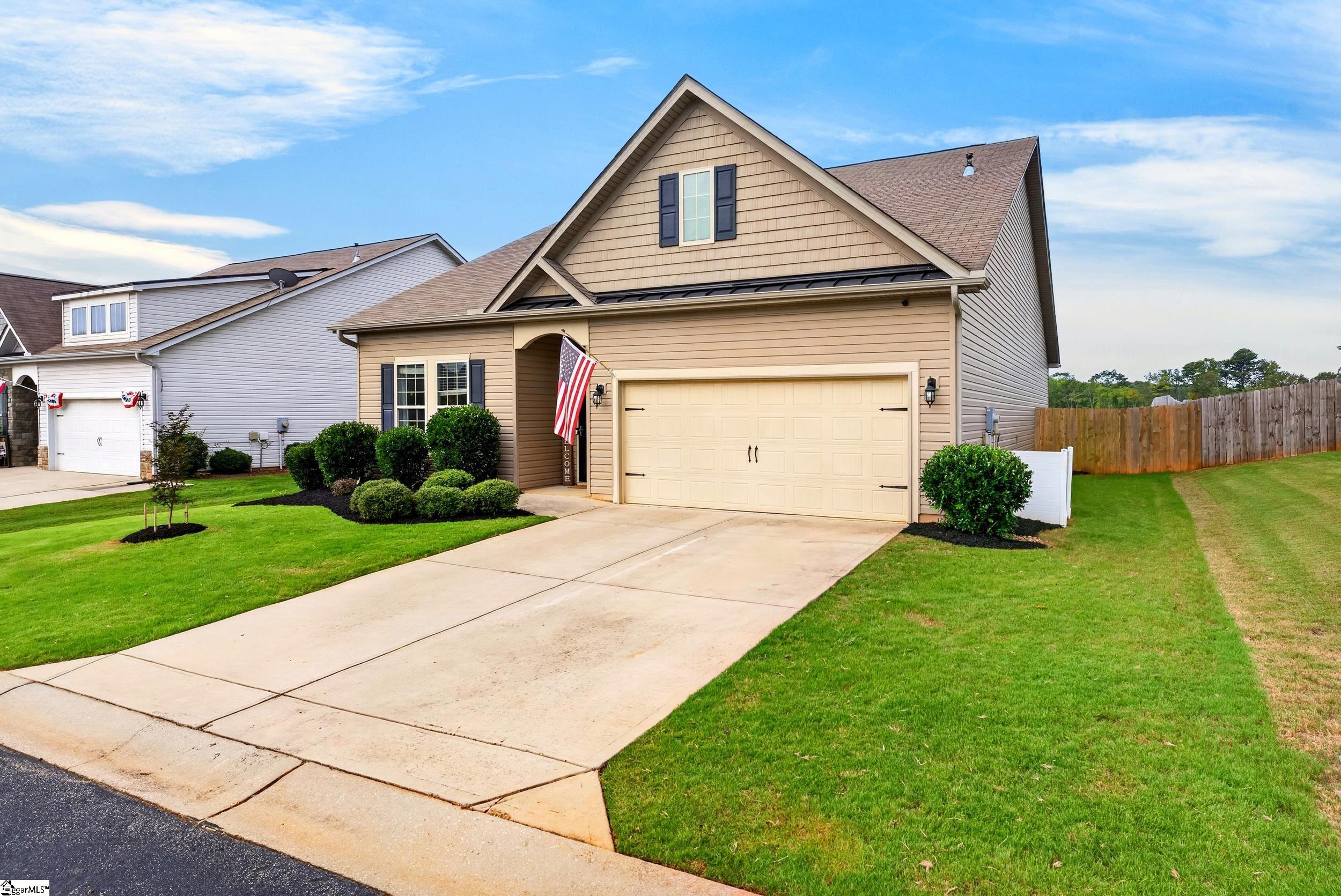 380 Meadowpark Lane