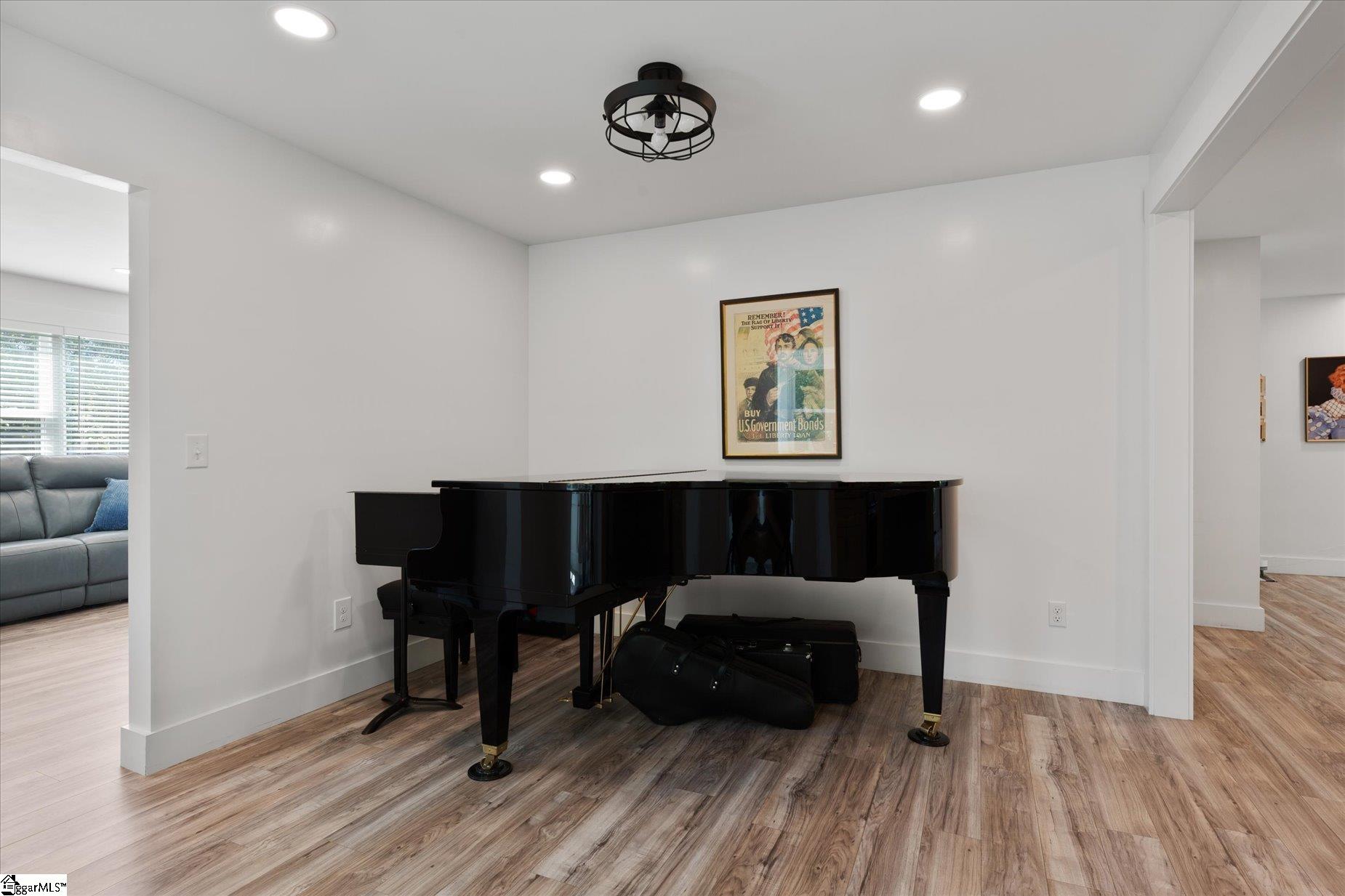 1906 417 Highway, Woodruff SC 29388-8301