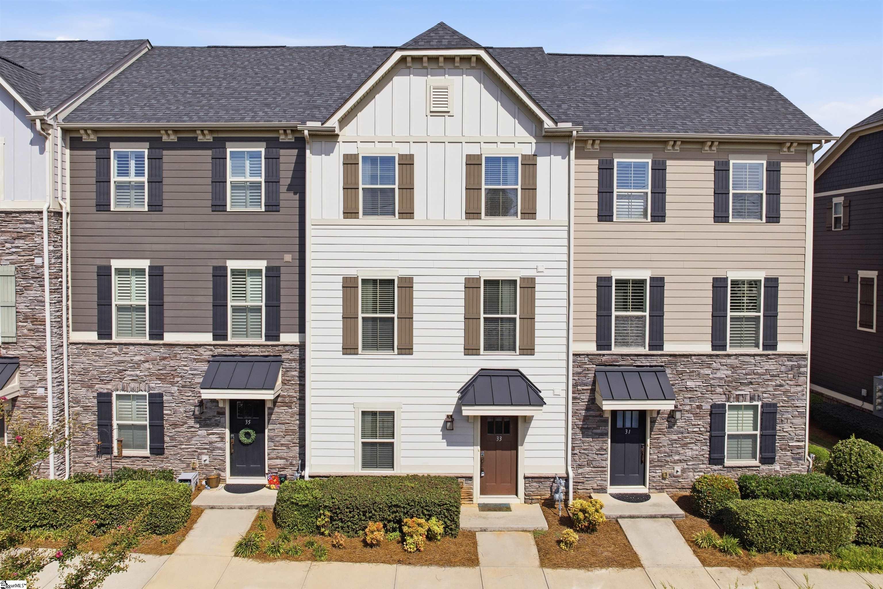 33 Itasca Drive