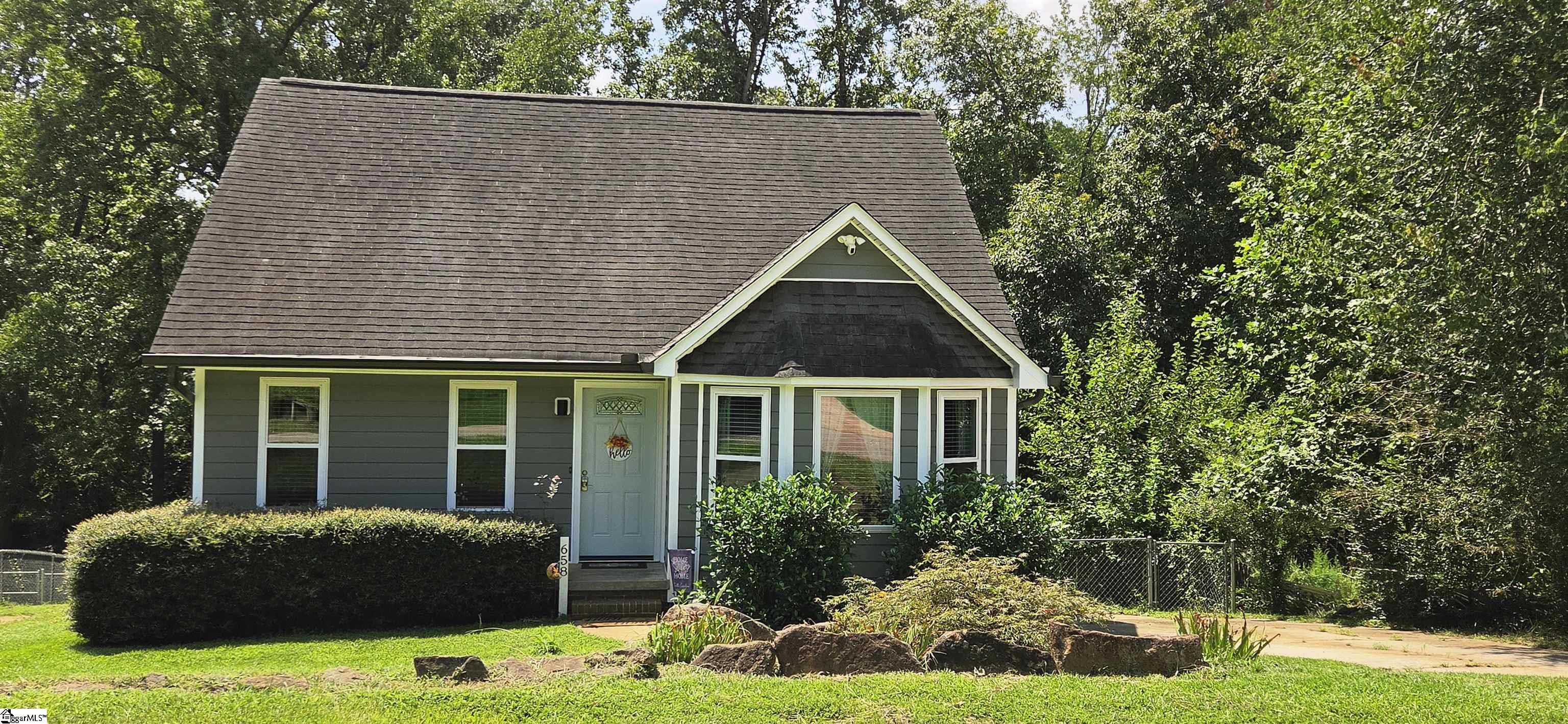 658 Maple Drive