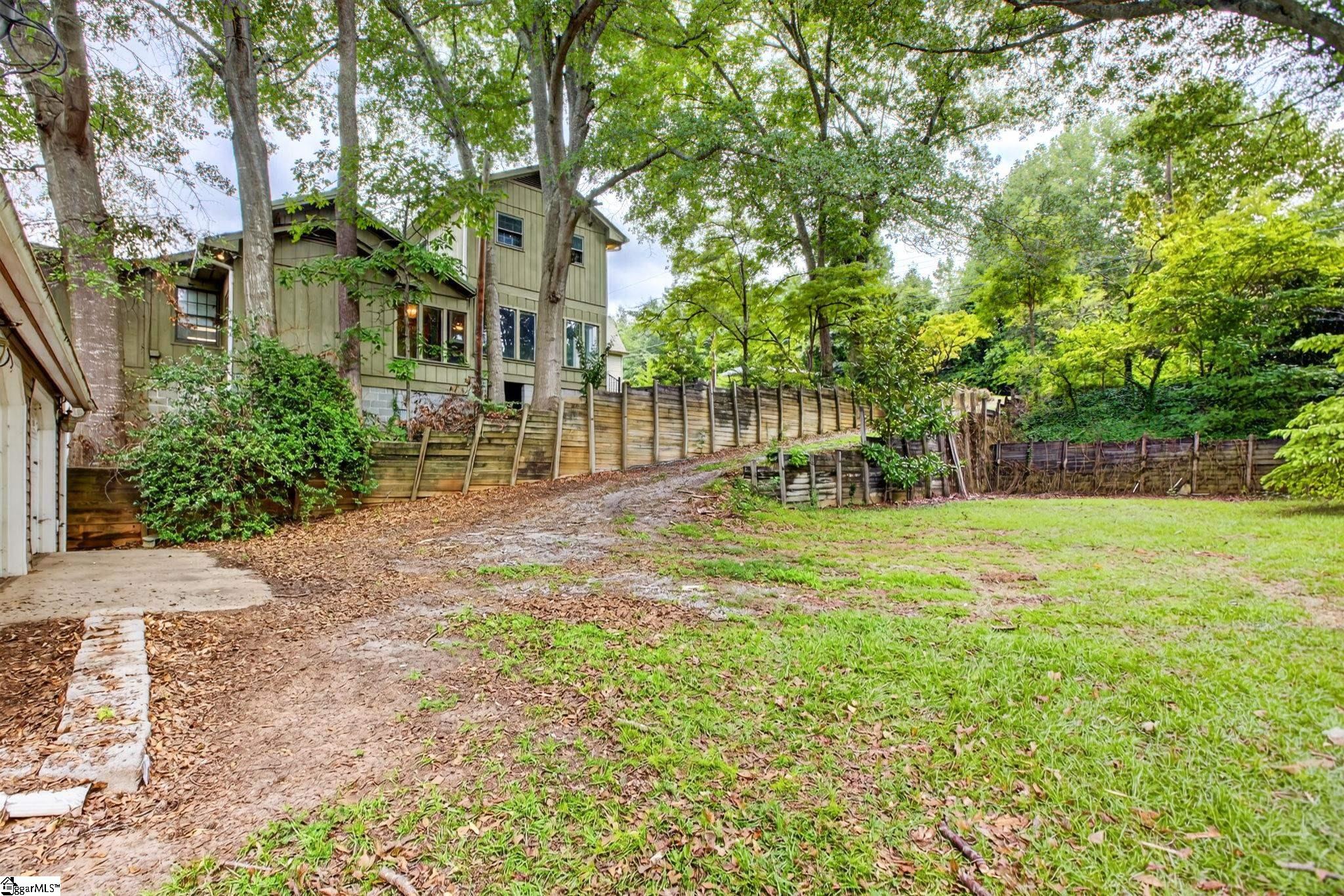 Photo 2 of Single family home for sale at 245 Lyman Lake Rd, Lyman, SC 29365 | MLS# 1602201 | Listing updated on 2026-09-04