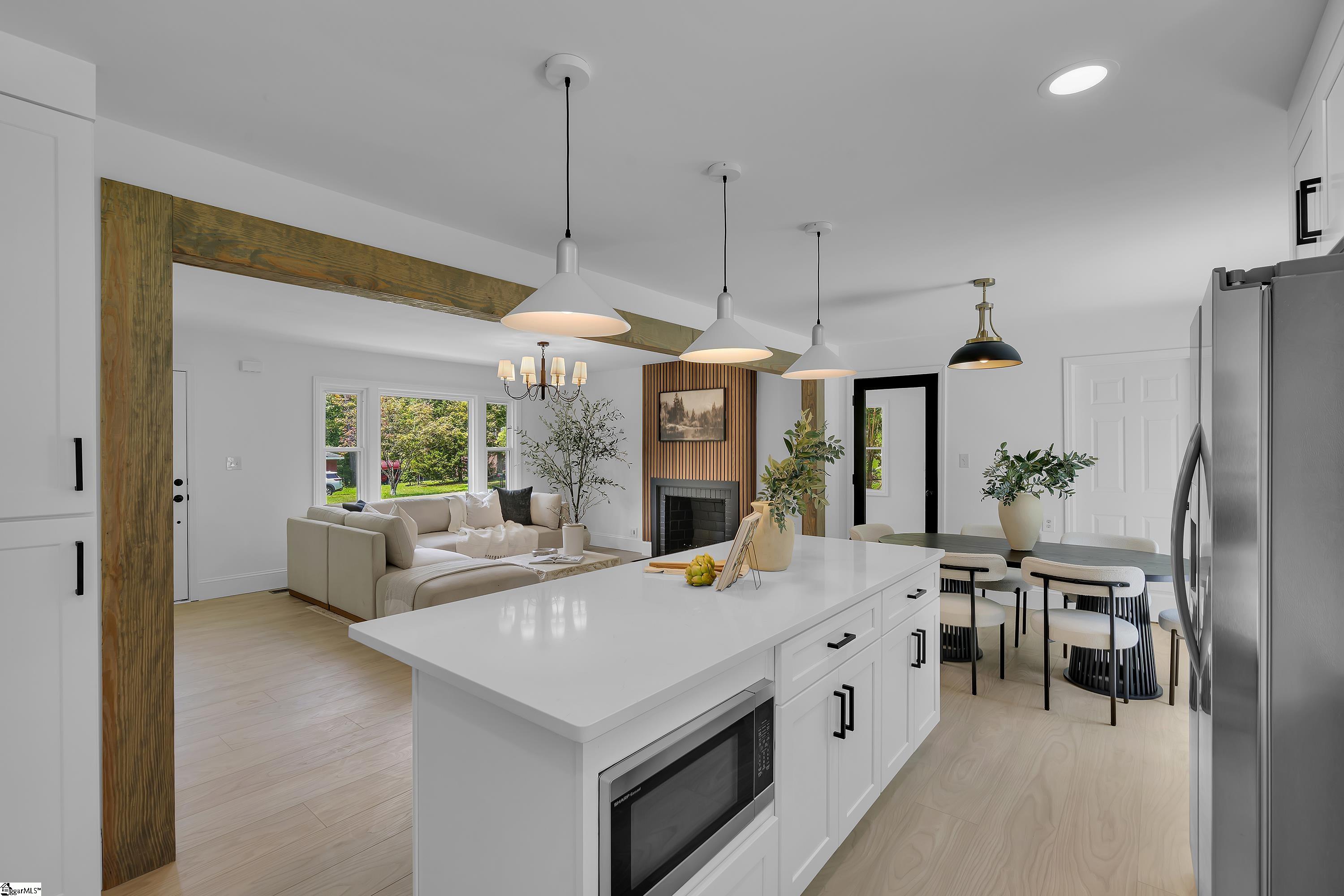 12 Brewster Drive, Taylors SC 29687