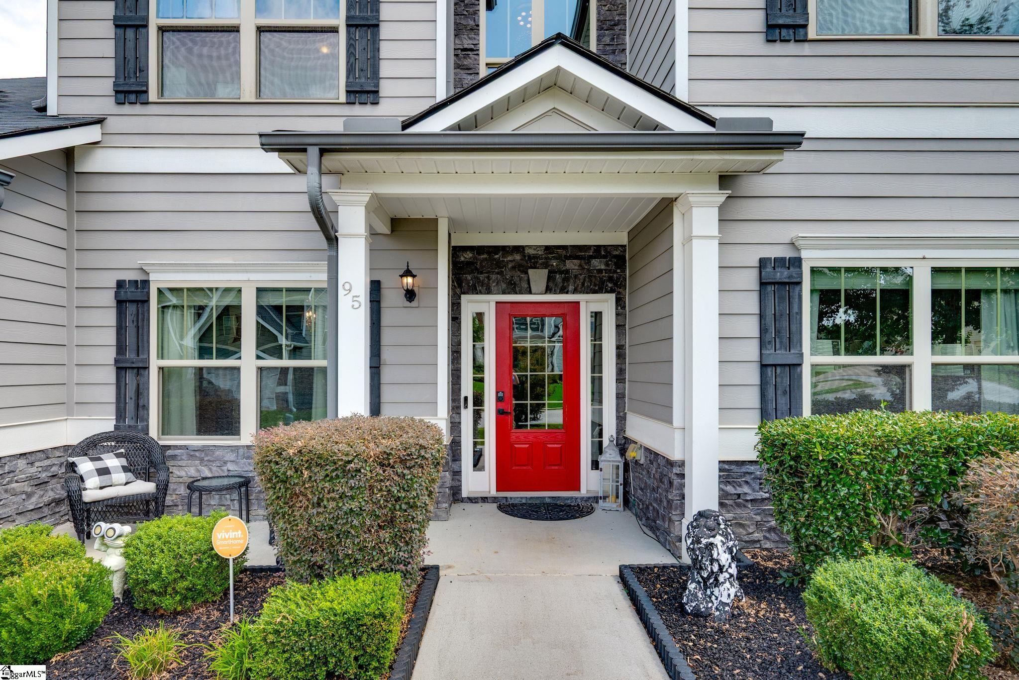 Photo 4 of Single family home for sale at 95 Grand River Ln, Simpsonville, SC 29681 | MLS# 1602388 | Listing updated on 2026-09-15