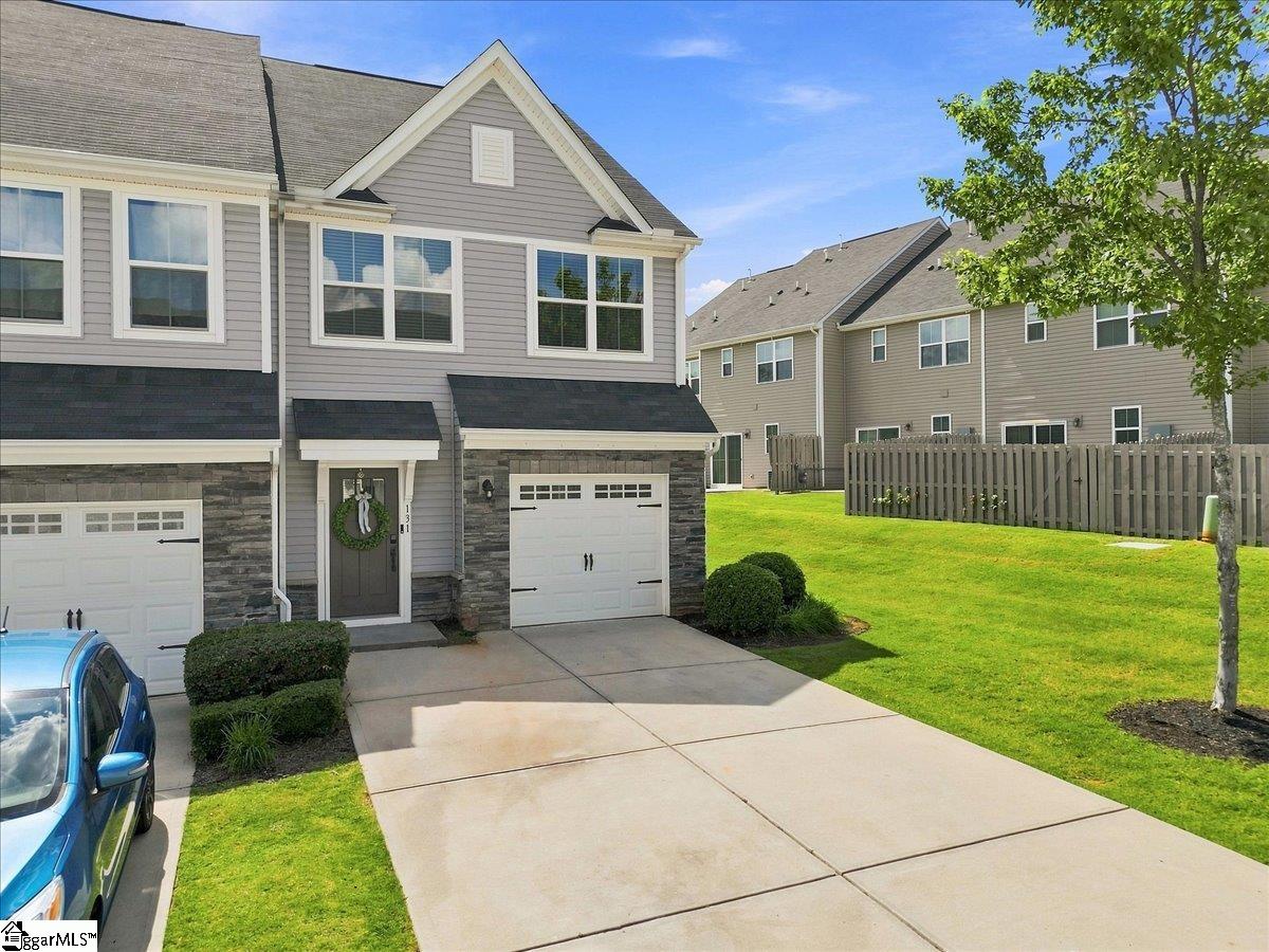 131 Roseridge Drive
