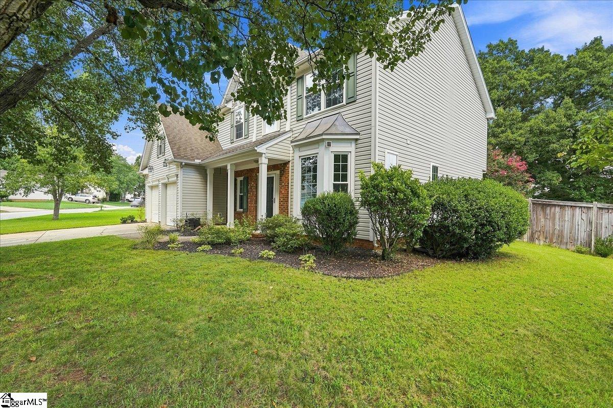 103 Woodruff Lake Way