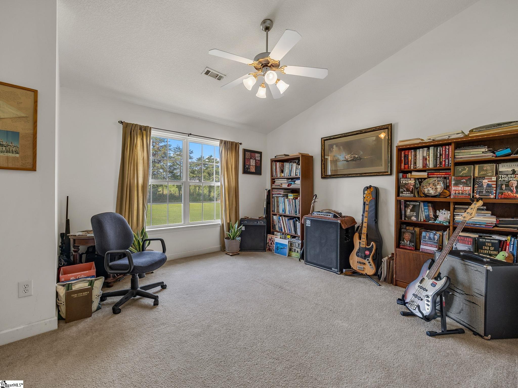 207 Gibbs Road, Wellford SC 29385
