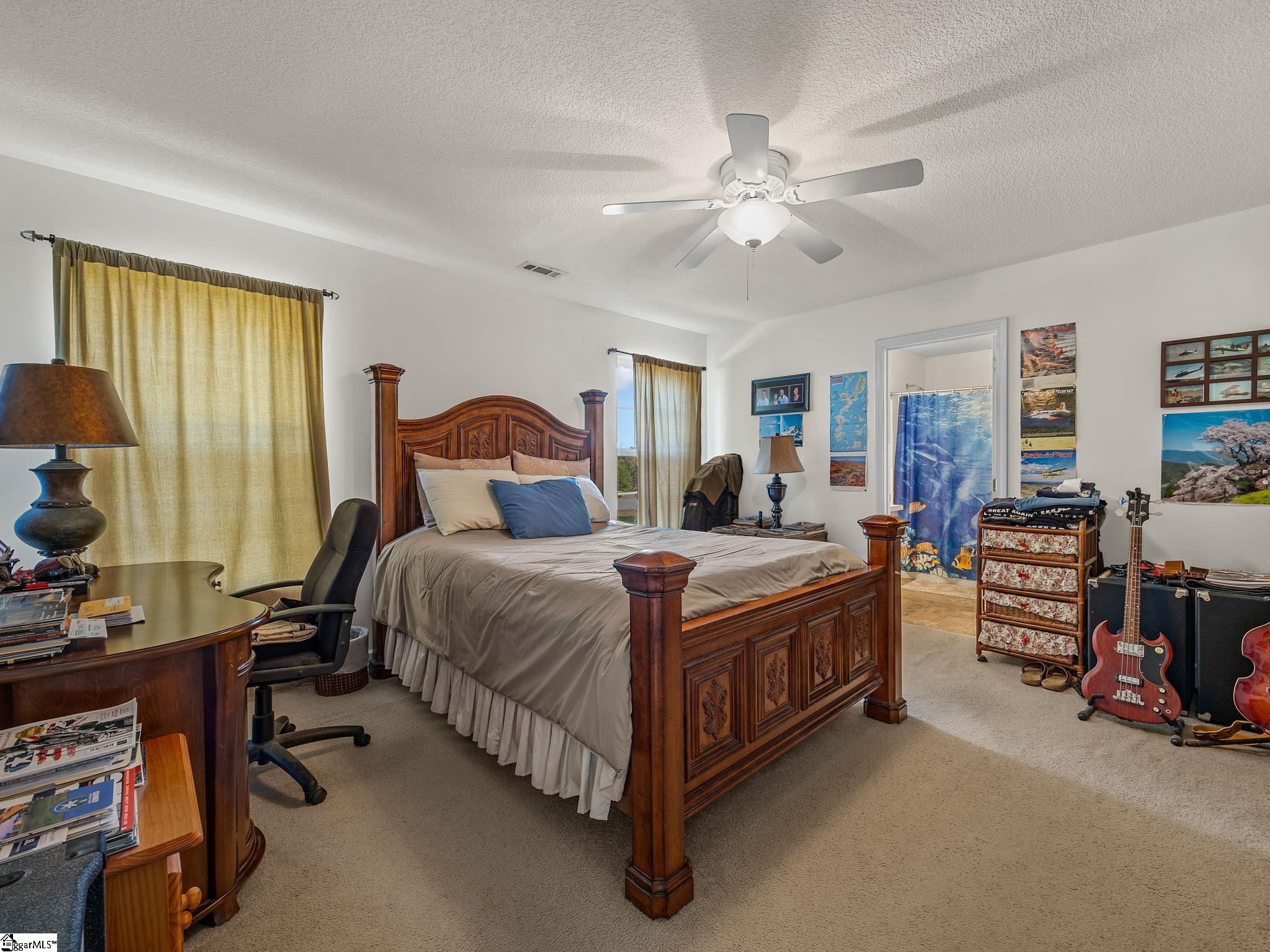 207 Gibbs Road, Wellford SC 29385