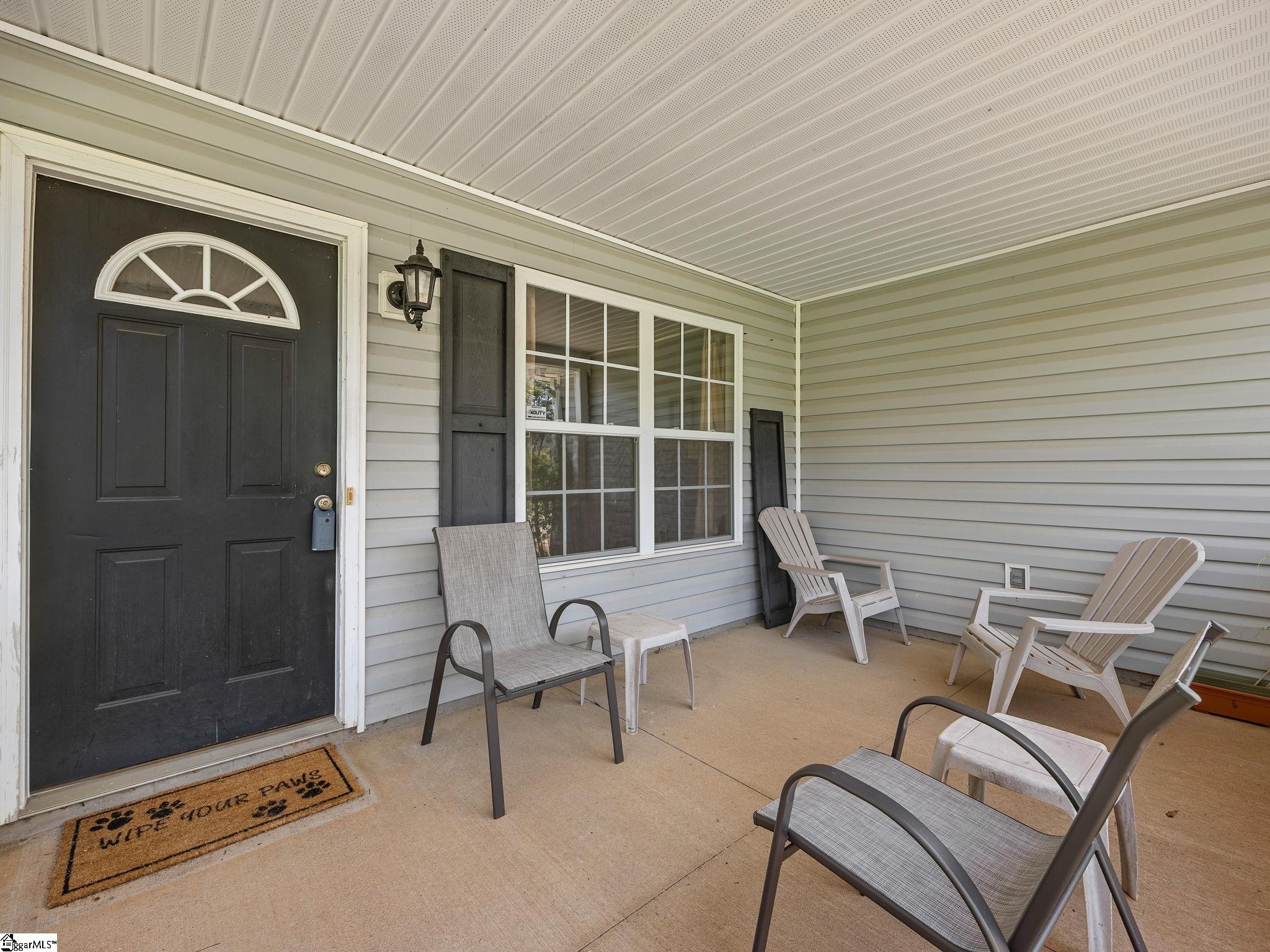 207 Gibbs Road, Wellford SC 29385