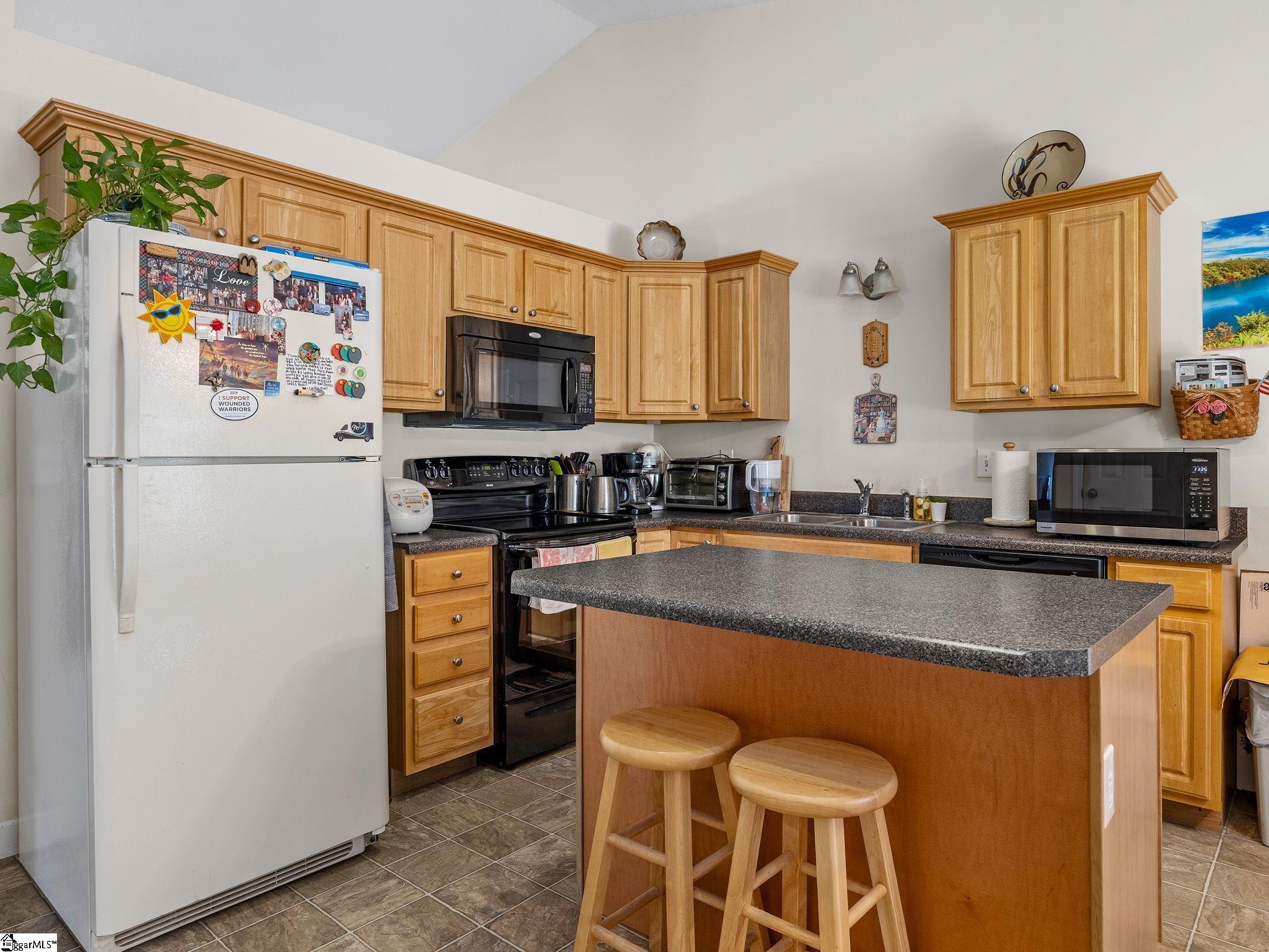 207 Gibbs Road, Wellford SC 29385