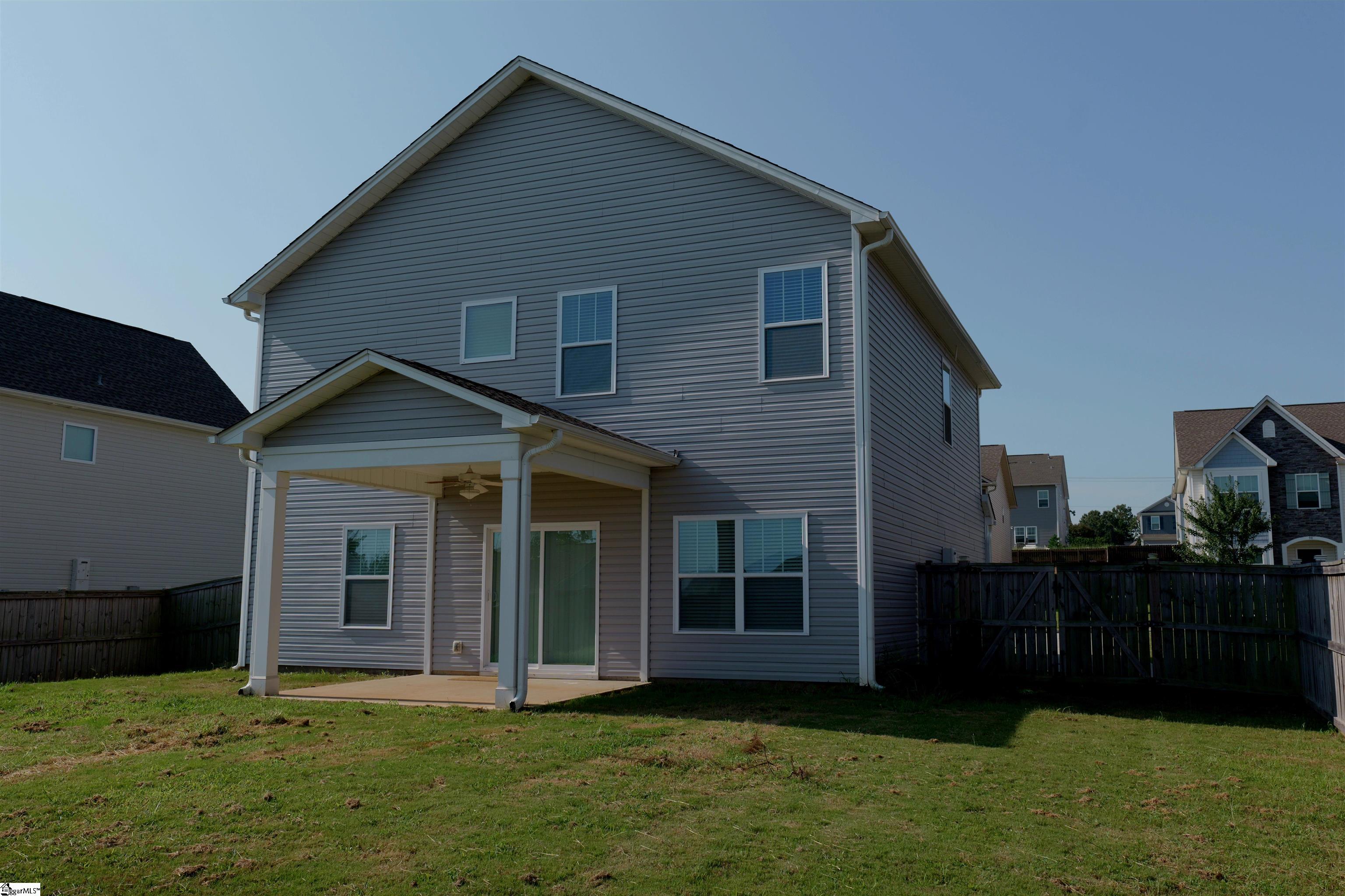 Photo 2 of Single family home for sale at 736 Stilmore Dr, Duncan, SC 29334 | MLS# 1602850 | Listing updated on 2026-09-03