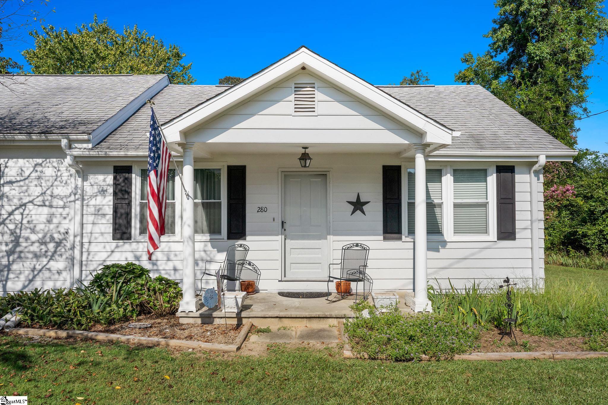 Photo 1 of Single family home for sale at 280 Williams Dr, Campobello, SC 29322 | MLS# 1602913 | Listing updated on 2026-09-04