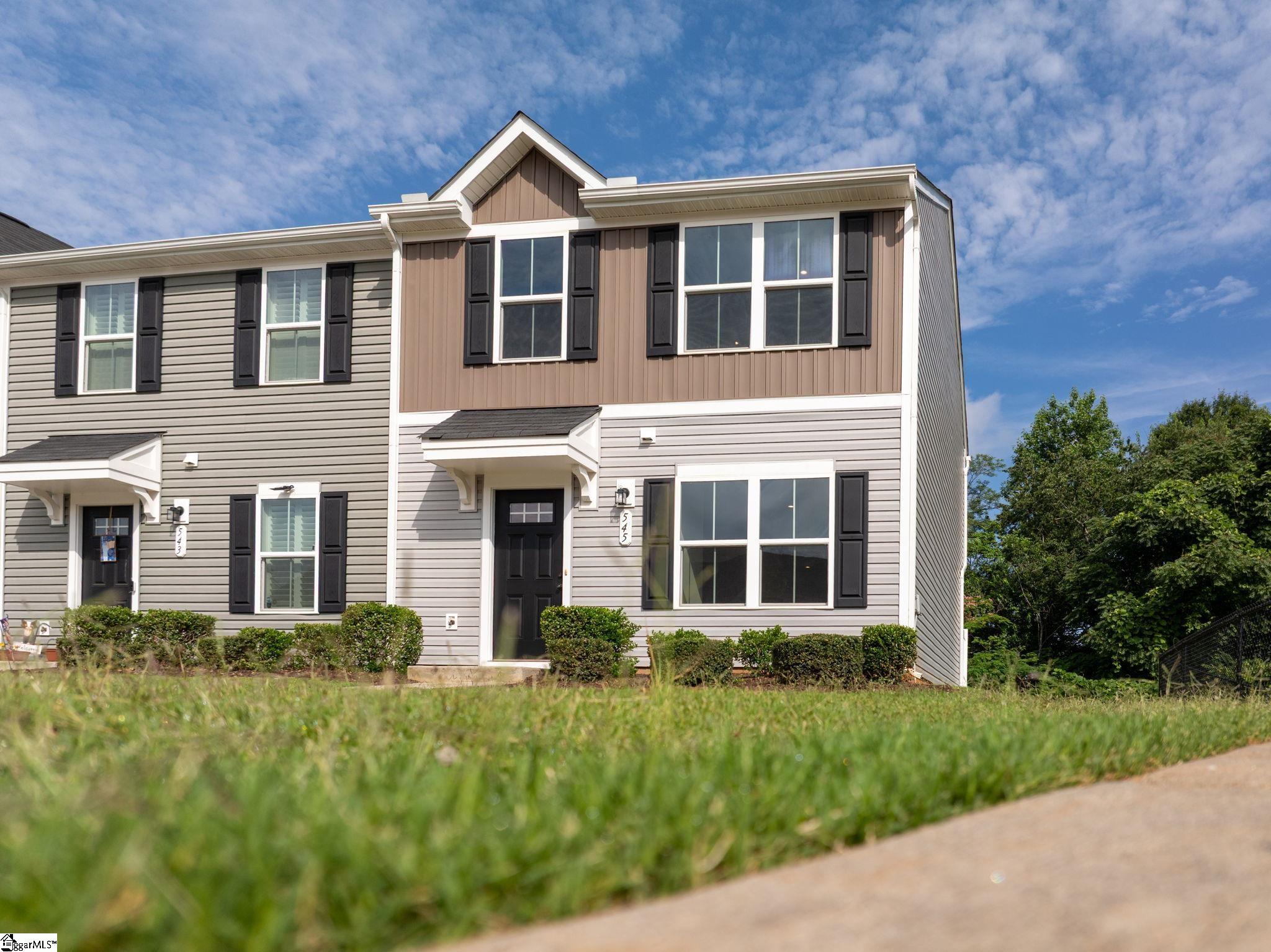 545 Hampton Townes Drive, Greenville SC 29617