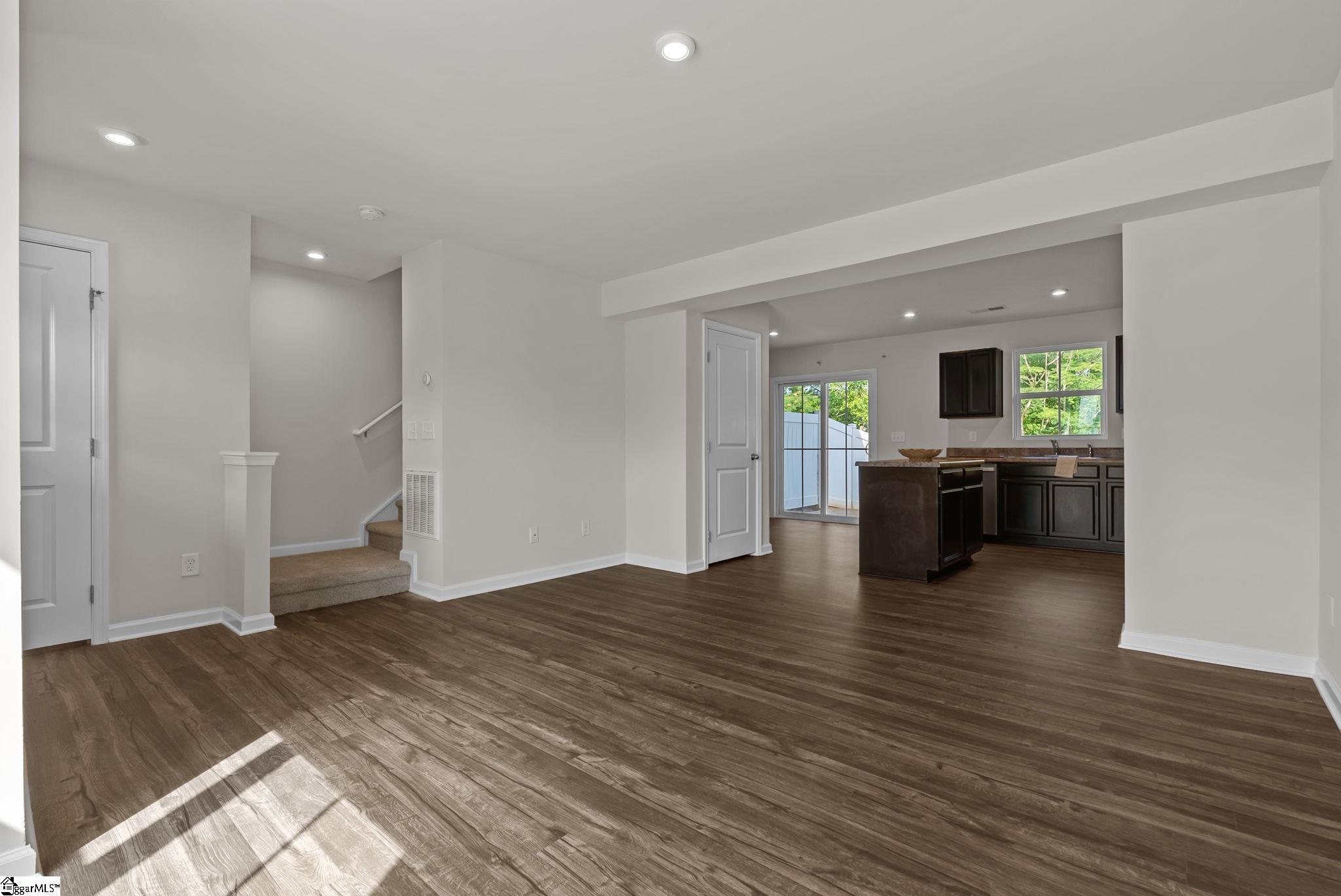 545 Hampton Townes Drive, Greenville SC 29617