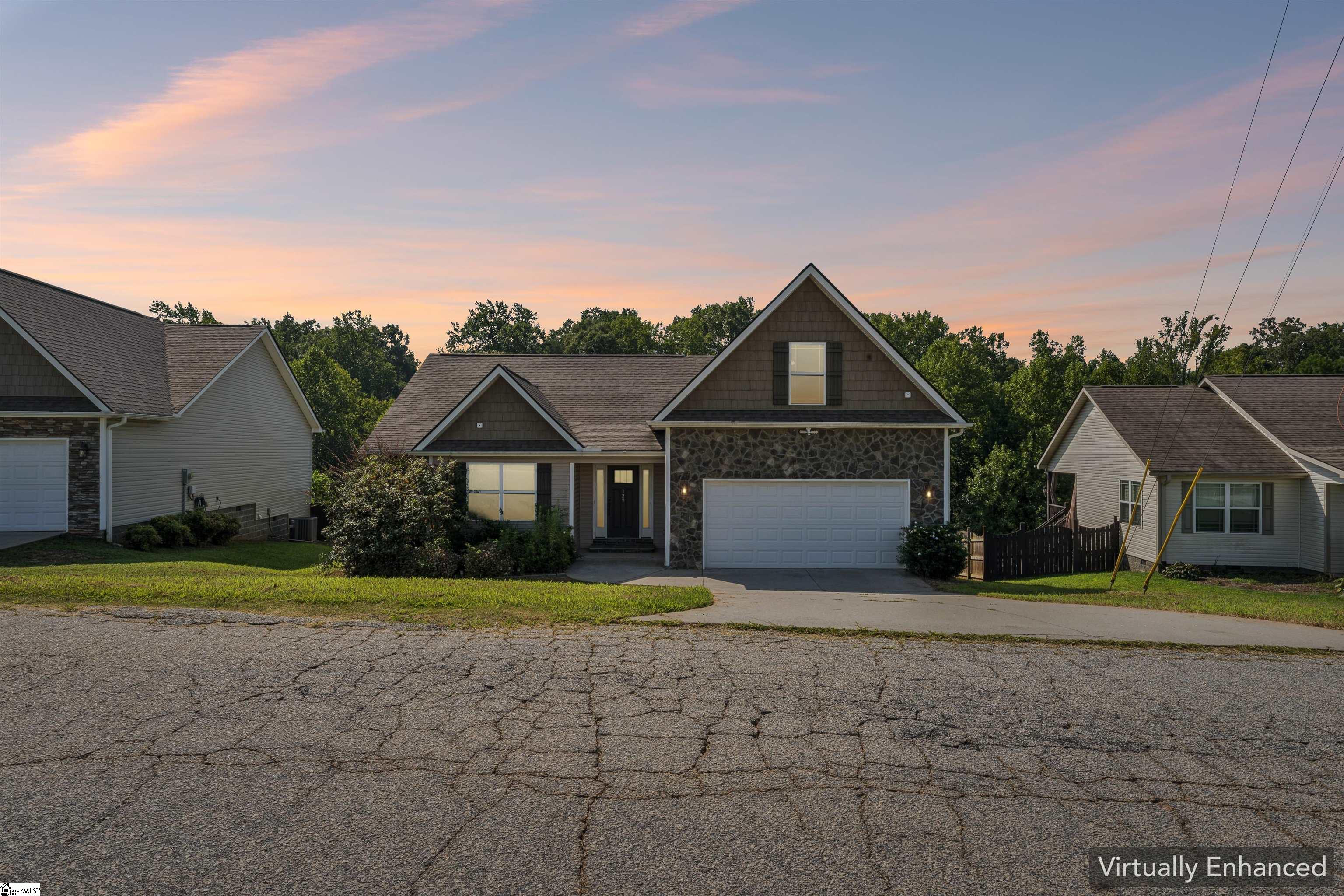Photo 3 of Single family home for sale at 129 Lyman Lake Rd, Lyman, SC 29365 | MLS# 1602947 | Listing updated on 2026-09-04