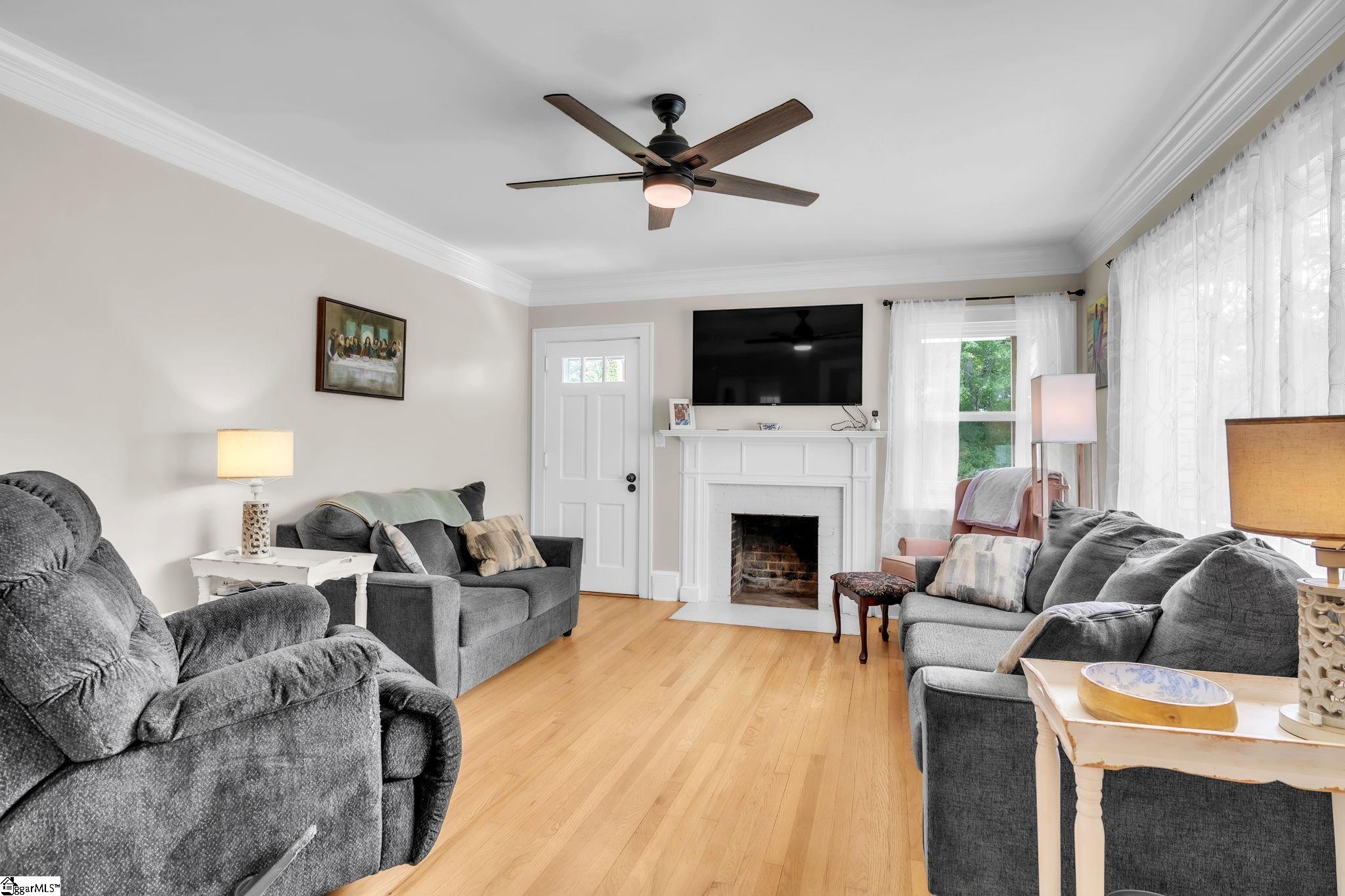 Photo 3 of Single family home for sale at 904 Highway 357, Greer, SC 29651 | MLS# 1602952 | Listing updated on 2026-10-06