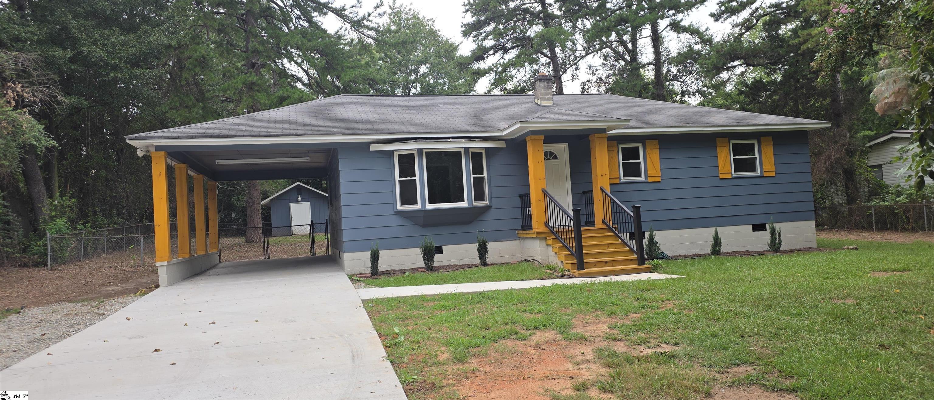 Photo 4 of Single family home for sale at 826 Floyd Rd Ext, Spartanburg, SC 29307 | MLS# 1602986 | Listing updated on 2026-09-04