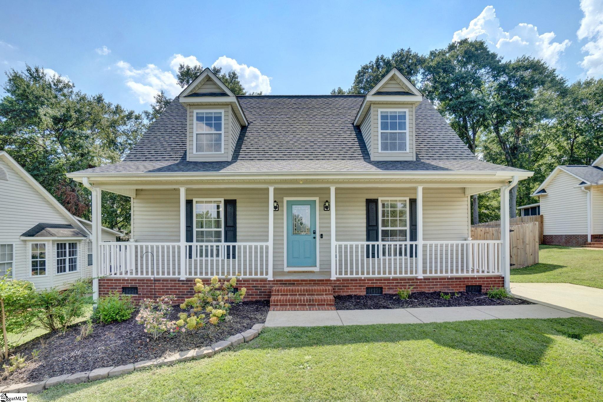 Photo 1 of Single family home for sale at 554 Plantation Crk Dr, Boiling Springs, SC 29316 | MLS# 1603006 | Listing updated on 2026-09-04