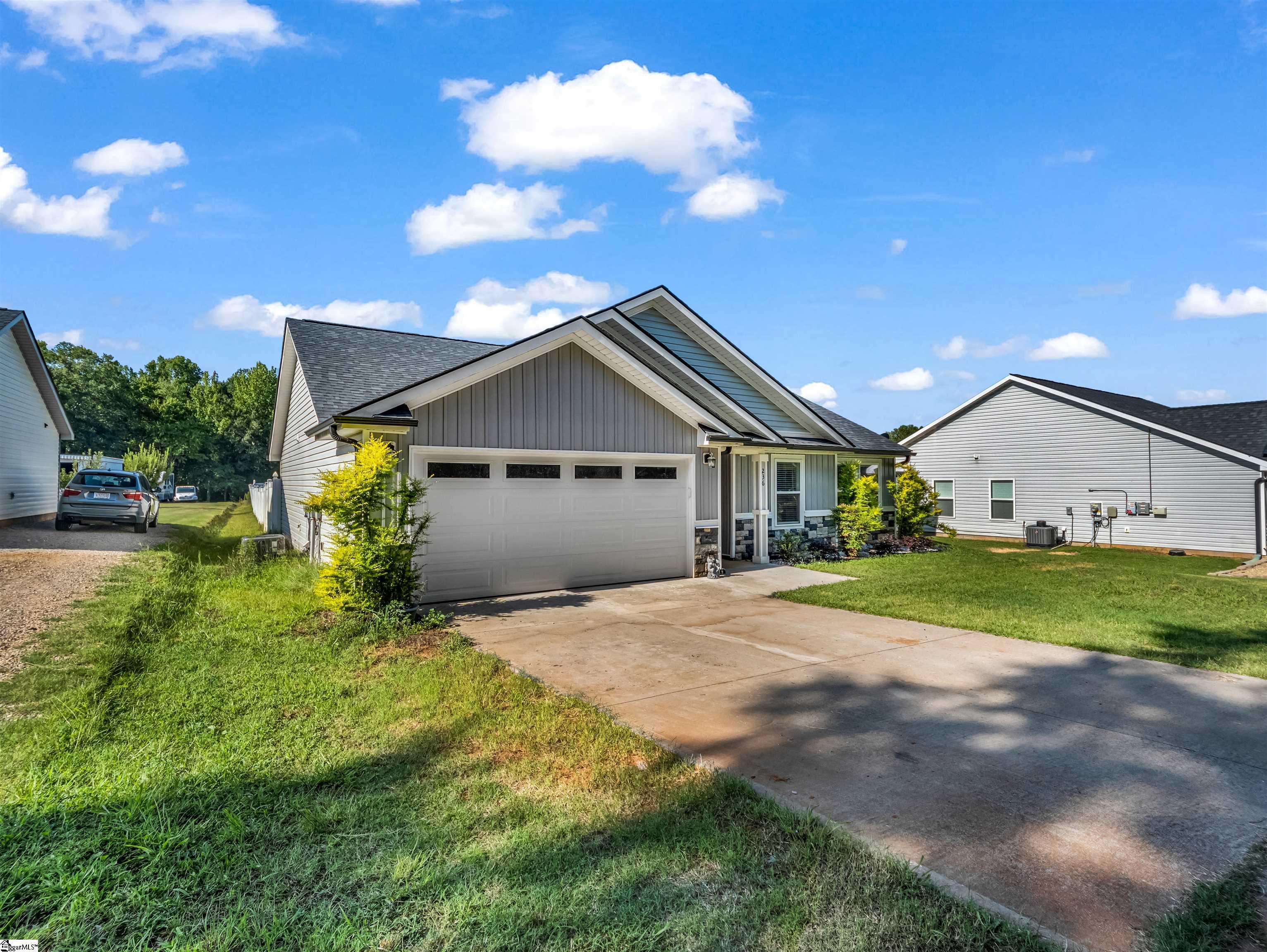 Photo 3 of Single family home for sale at 236 Scruggs Rd, Gaffney, SC 29341 | MLS# 1603039 | Listing updated on 2026-09-05