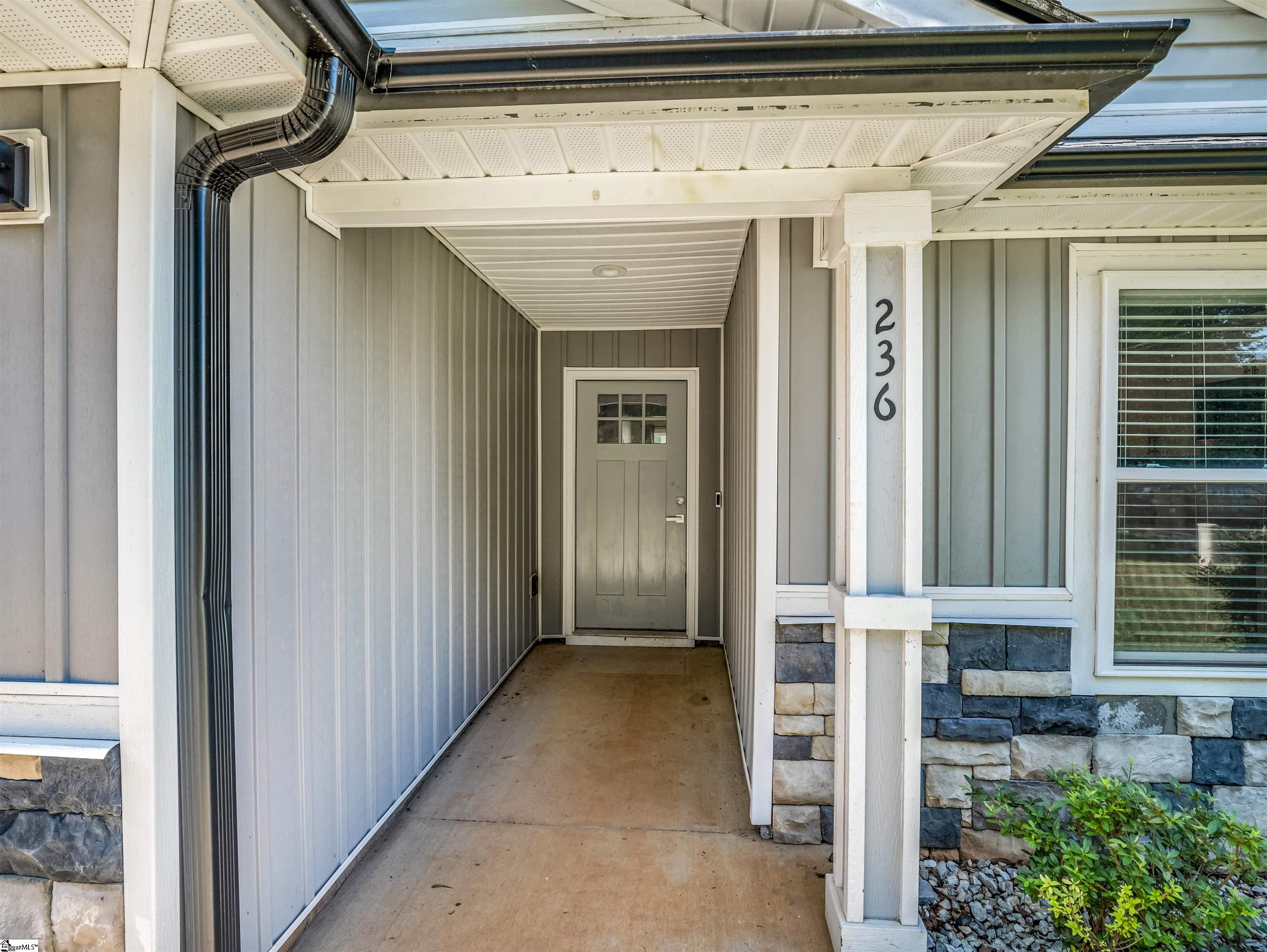 Photo 4 of Single family home for sale at 236 Scruggs Rd, Gaffney, SC 29341 | MLS# 1603039 | Listing updated on 2026-09-05