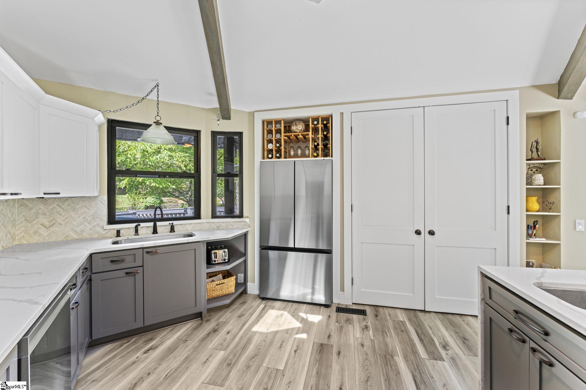 305 Raven Cliff Road, Cleveland SC 29635