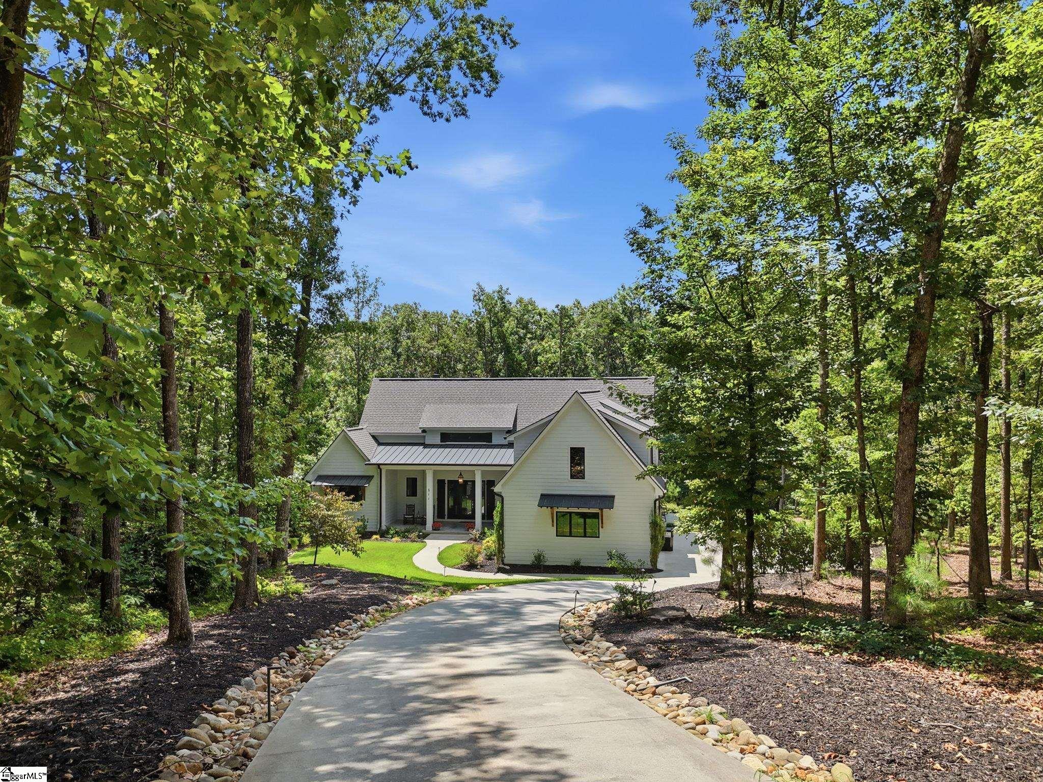 511 Oakdale Lane