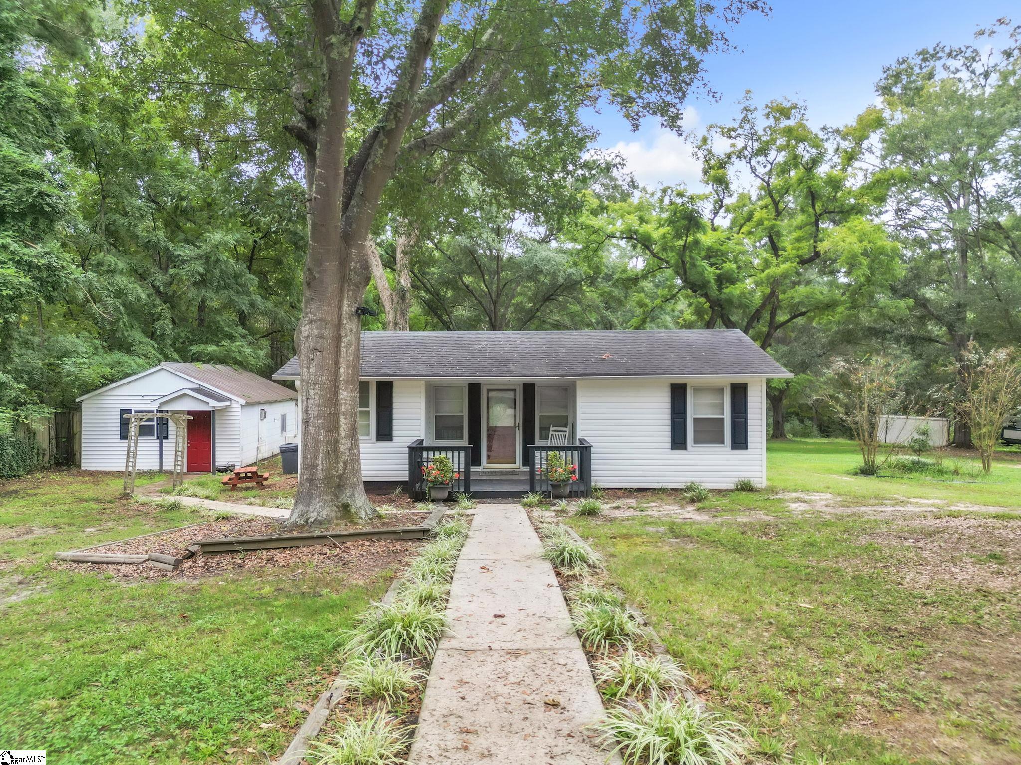 2127 Hellams Road